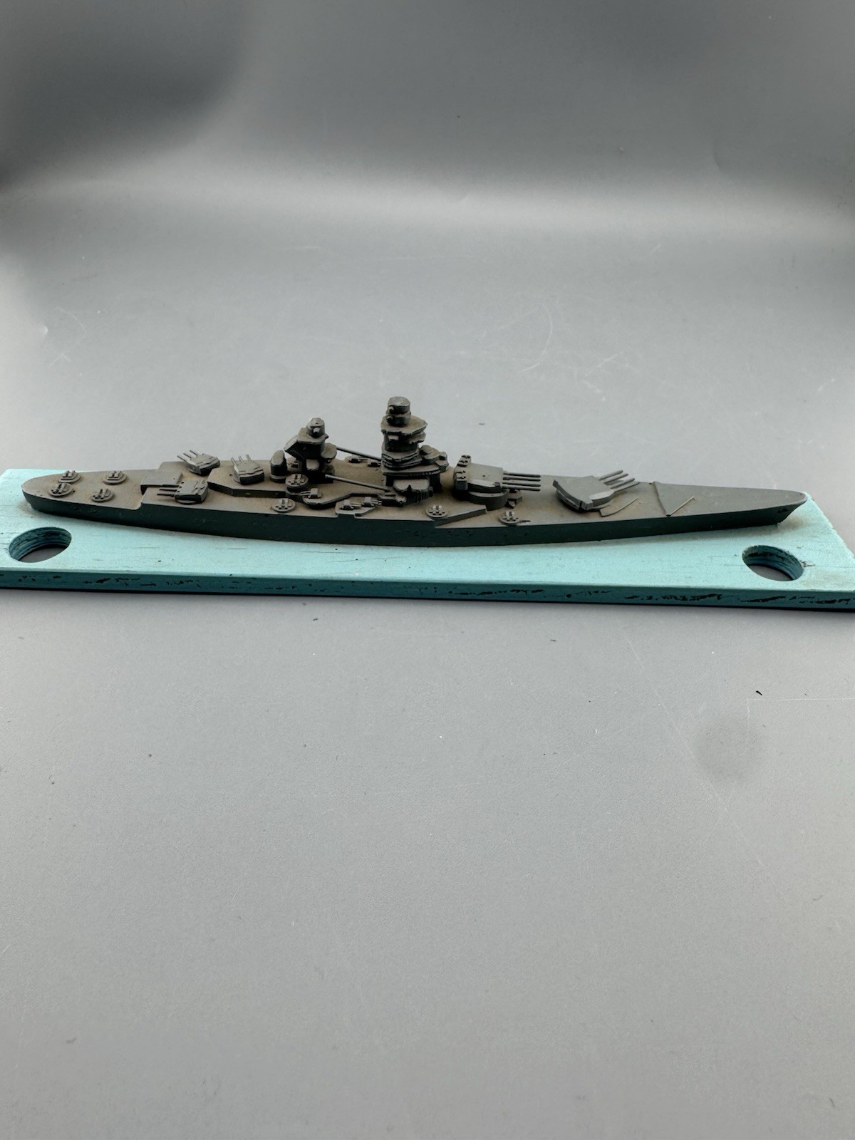 Framburg WWII French Battleship Richelieu - ID Recognition Ship 8-44’ Framburg WWII French Battleship Richelieu - ID Recognition Ship 8-44’