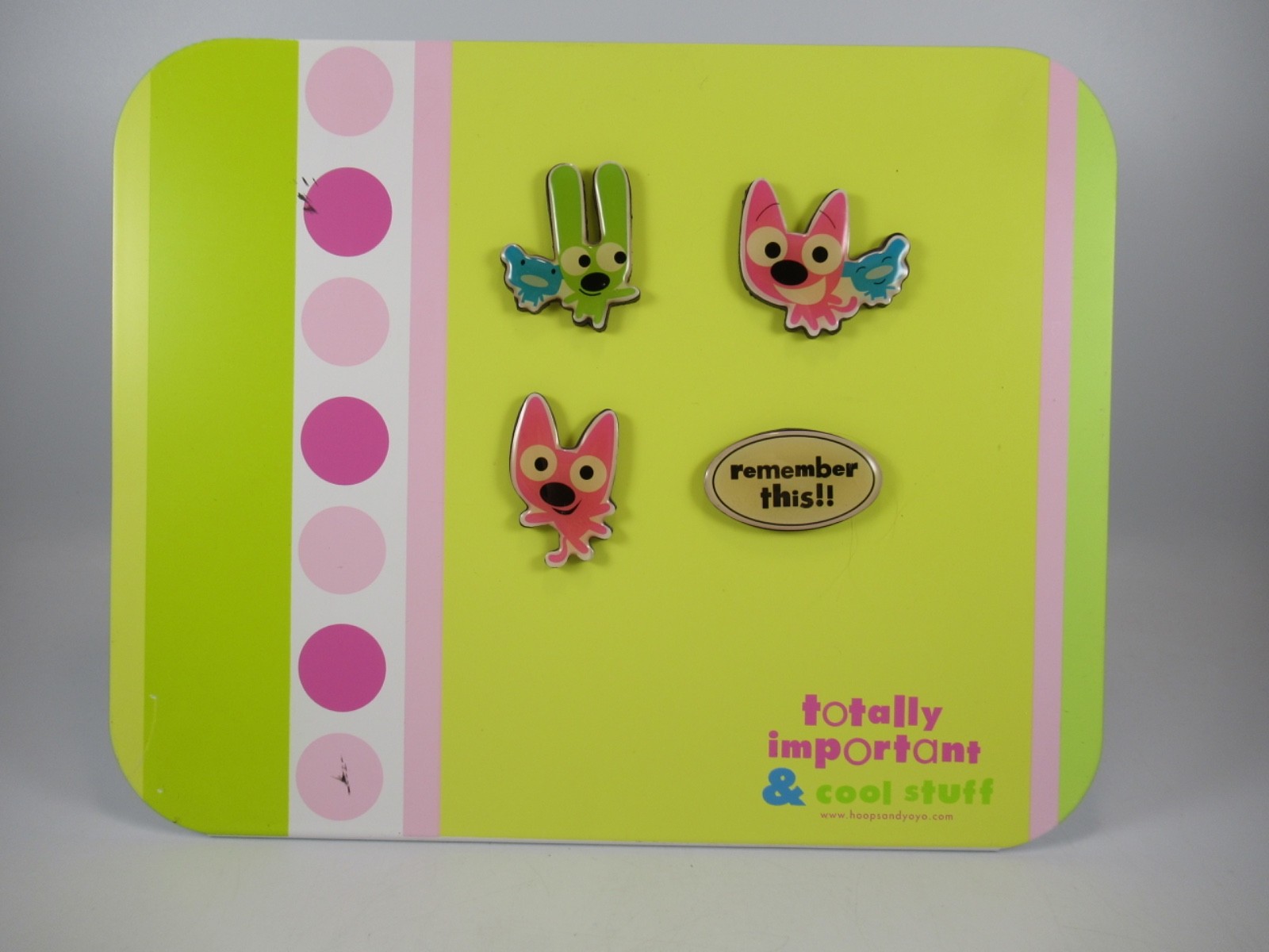 Hallmark Hoops And Yoyo Totally Important & CoolStuff Magnet Board