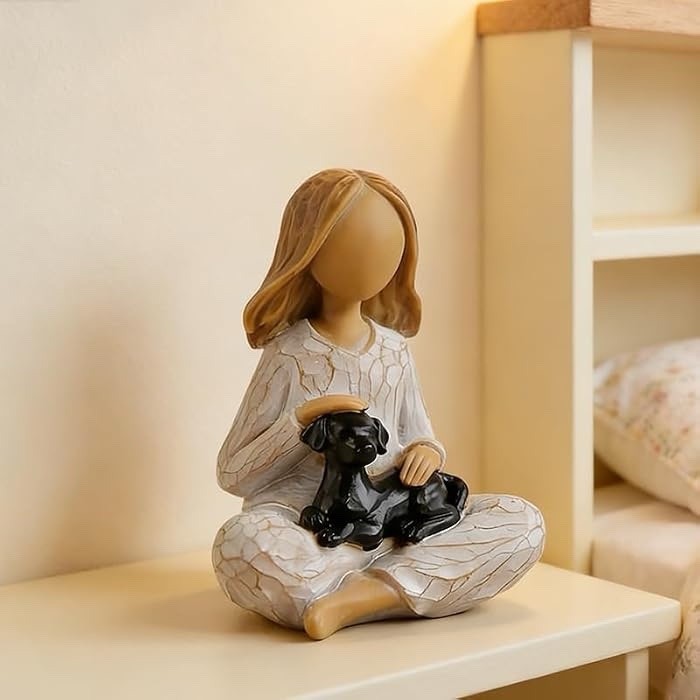 Hand-Painted Resin Willow Friendship Sculpture Hand-Painted Resin Willow Friendship Sculpture