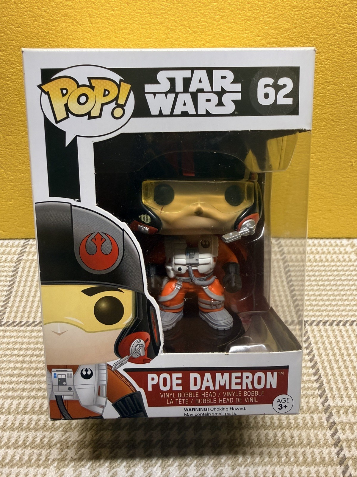 Funko Pop Vinyl: Star Wars - Poe Dameron #62 With Funko Pop Vinyl: Star Wars - Poe Dameron #62 With
