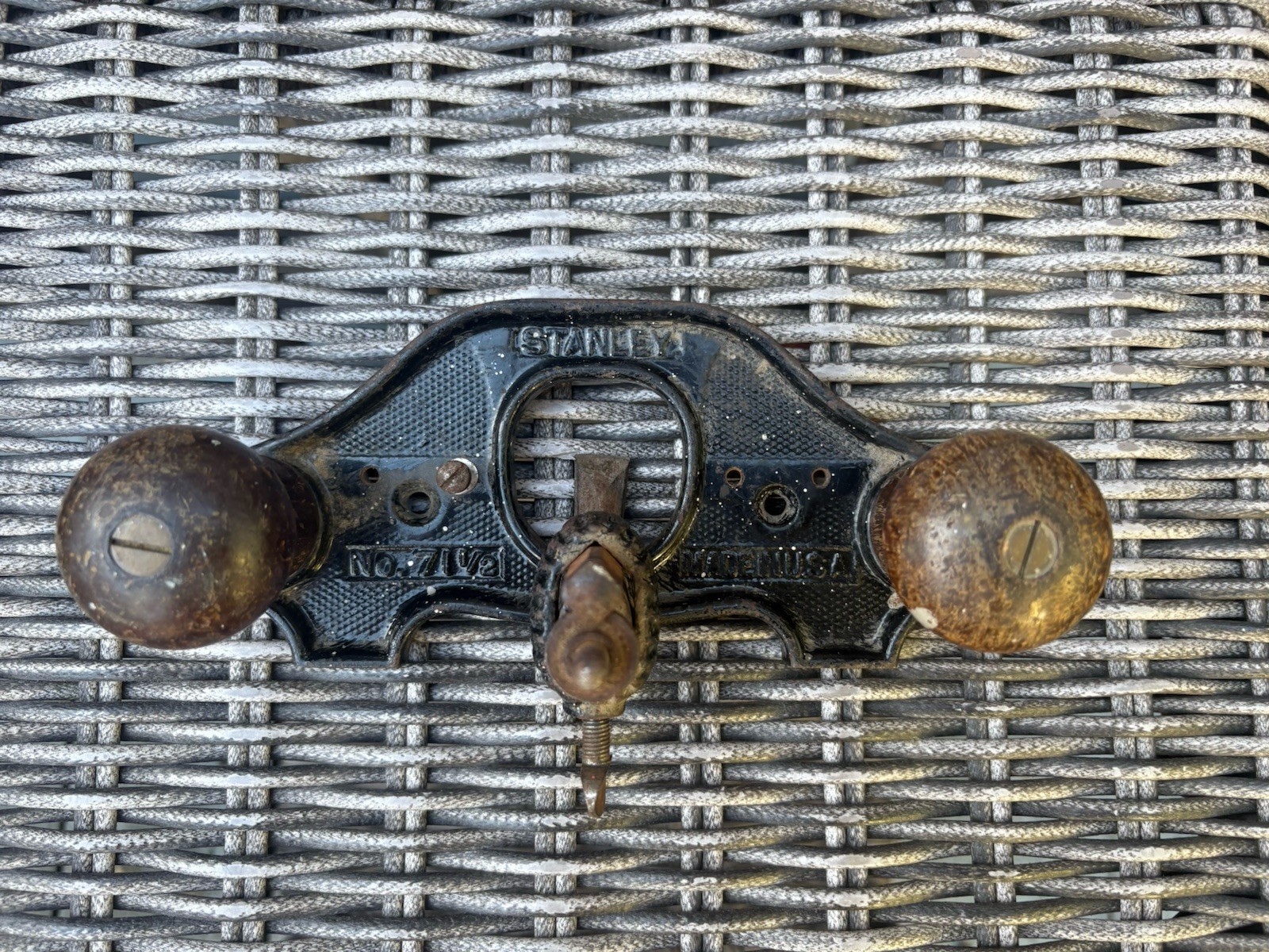 Vintage Stanley No. 71 1/2 Hand Router Plane & Blade USA Vintage Stanley No. 71 1/2 Hand Router Plane & Blade USA