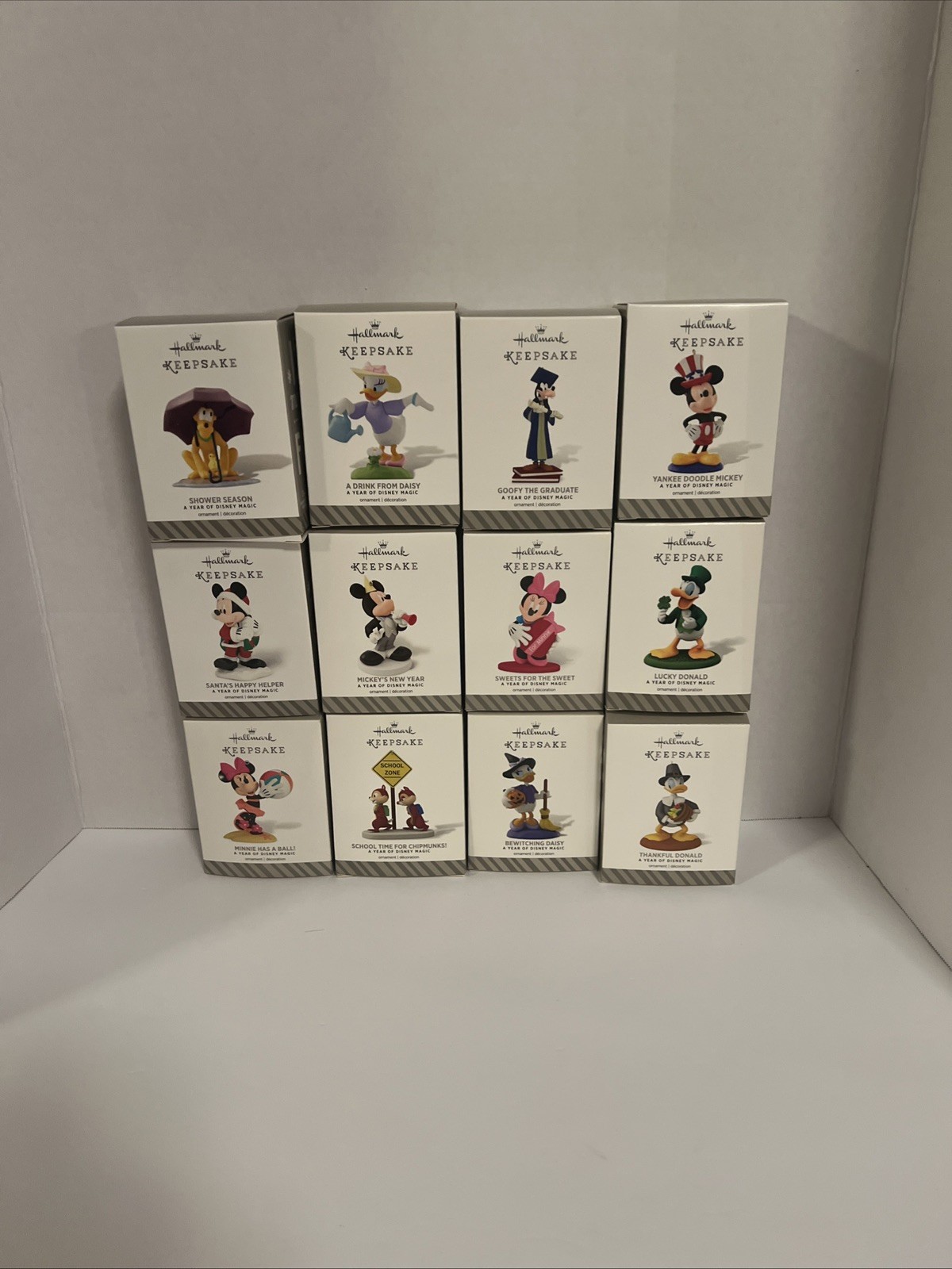Hallmark A Year Of Disney Magic Ornament Set Set of 12 NIB 2014-2015 Hallmark A Year Of Disney Magic Ornament Set Set of 12 NIB 2014-2015