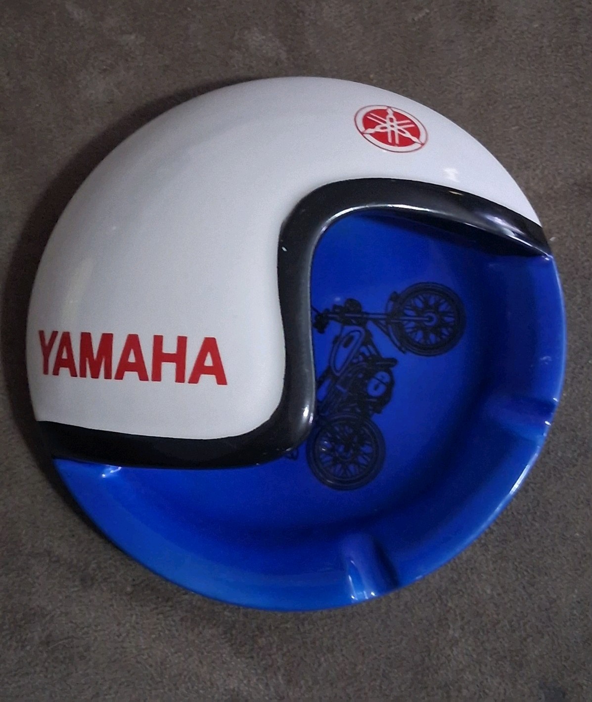 Vintage 1960's Yamaha Enduro Motorcycle Helmet Ashtray. Excellent Condition Vintage 1960's Yamaha Enduro Motorcycle Helmet Ashtray. Excellent Condition