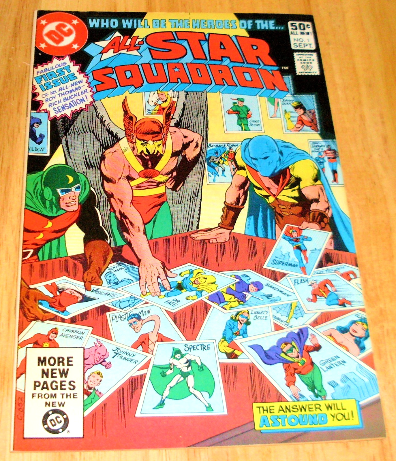 All-Star Squadron 1 (5.5) 1st Print 1981 DC Comics - Flat Rate Shipping