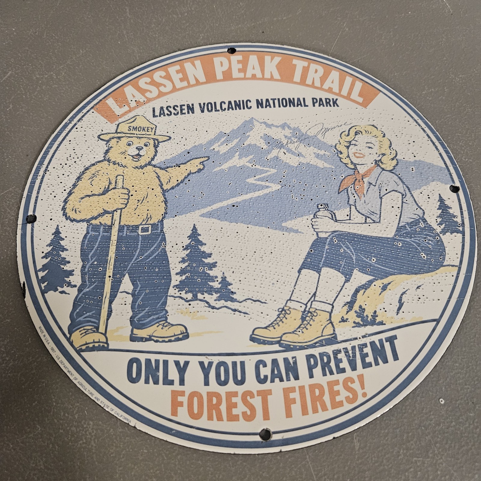 VINTAGE 1957 LASSEN PEAK TRAIL 12" PORCELAIN SIGN SMOKEY BEAR NATIONAL PARK