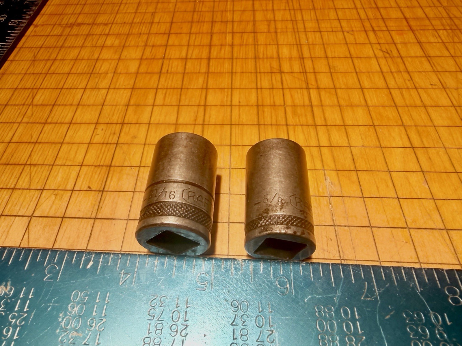Vintage Craftsman Circle H Sockets Lot 11/16" & 5/8" 1/2" Drive 12-Pt Knurled