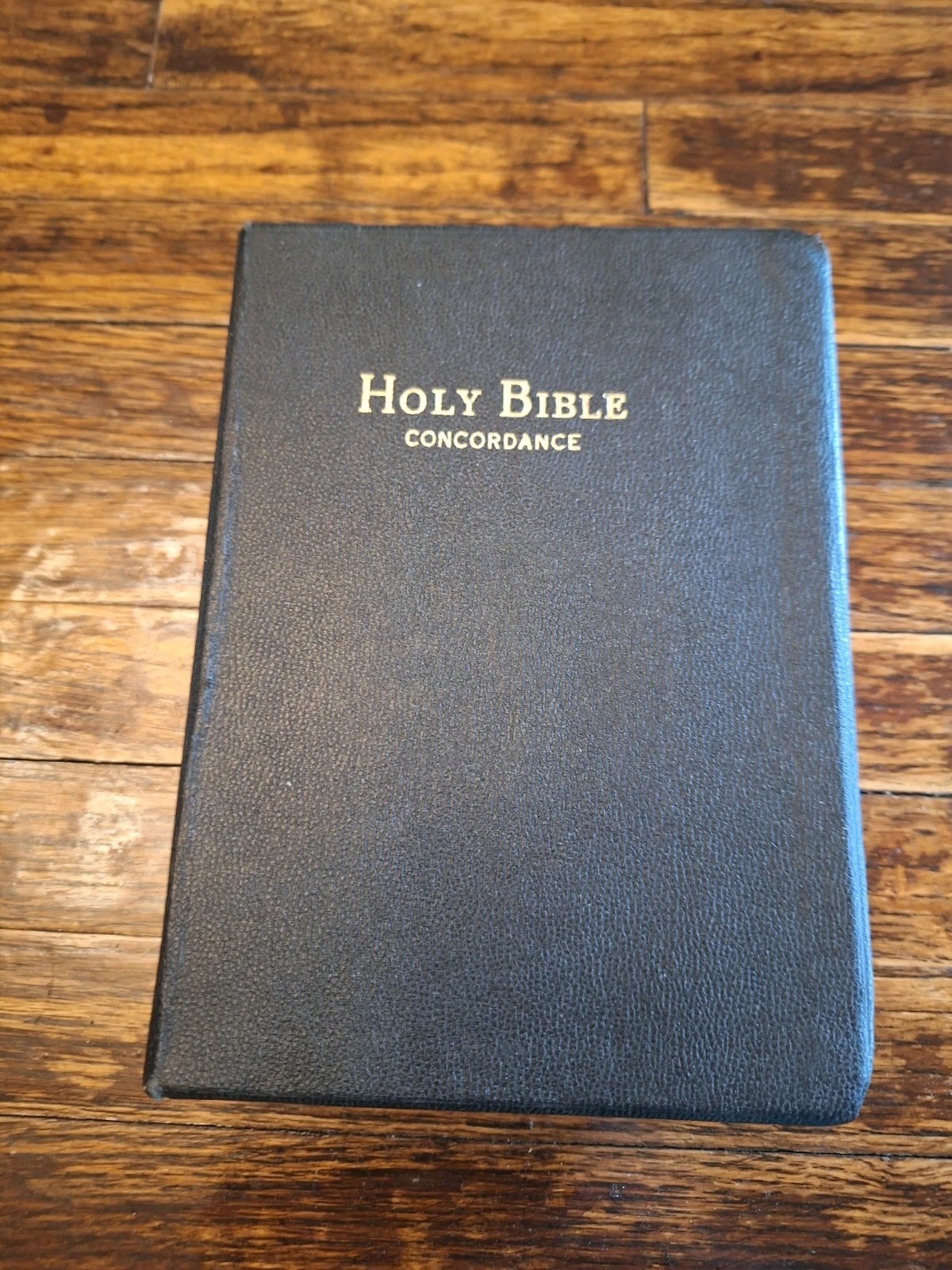 VTG HOLY BIBLE Concordance Self-Pronouncing Edition RSV 1962 Leather & Exc Cond VTG HOLY BIBLE Concordance Self-Pronouncing Edition RSV 1962 Leather & Exc Cond