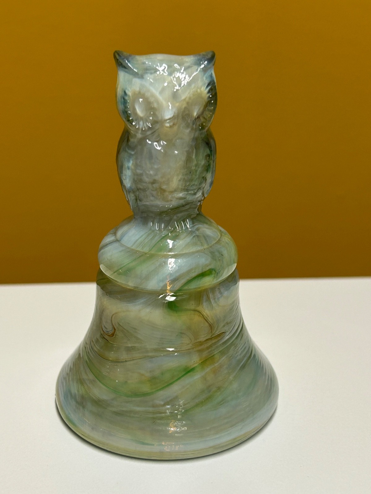 Boyd Crystal Art Slag Glass Owl Bell #5 VACATION SWIRL Made USA 6-25-82 Uranium Boyd Crystal Art Slag Glass Owl Bell #5 VACATION SWIRL Made USA 6-25-82 Uranium