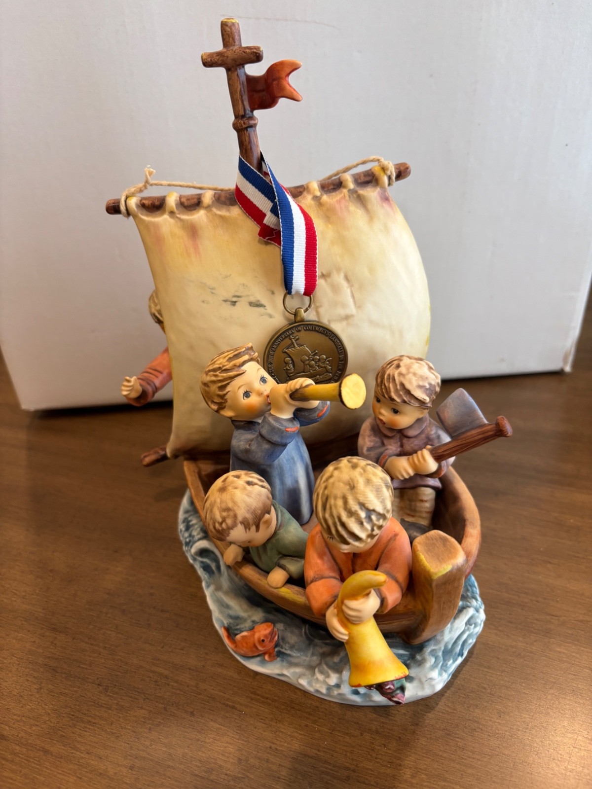 1992 M.J. Hummel "Land In Sight" (HUM 530) Limited Edition Figurine 1992 M.J. Hummel "Land In Sight" (HUM 530) Limited Edition Figurine
