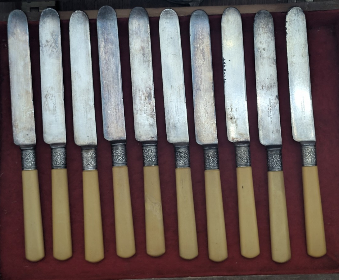 Vintage Landers Frary Clark Etna Works Sterling? Band Butter Knives Set 10 LF&C Vintage Landers Frary Clark Etna Works Sterling? Band Butter Knives Set 10 LF&C