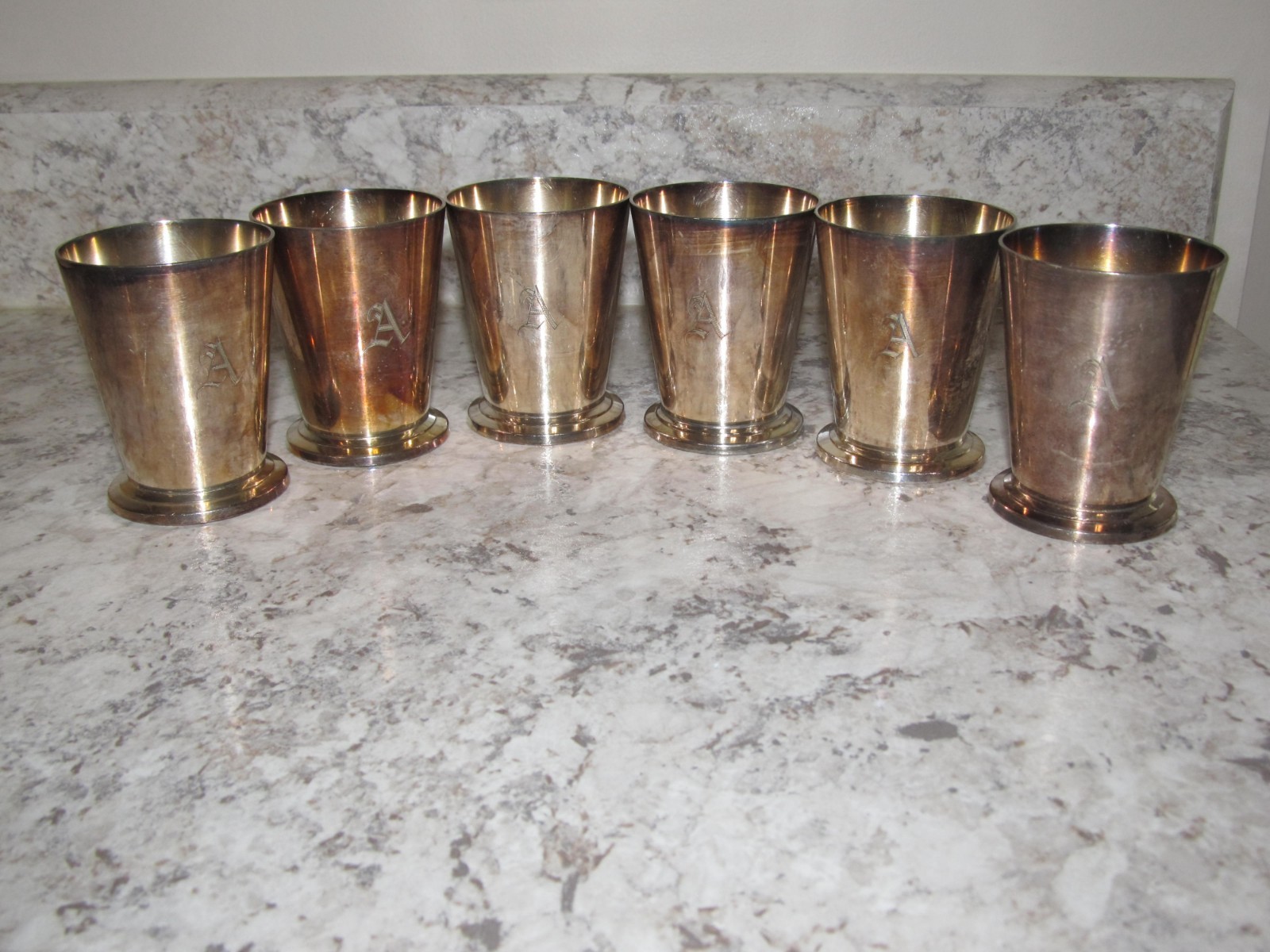 Meriden Ile de France #360 Silverplated Set 6 Cocktail Juice Cups Monogram A VTG Meriden Ile de France #360 Silverplated Set 6 Cocktail Juice Cups Monogram A VTG