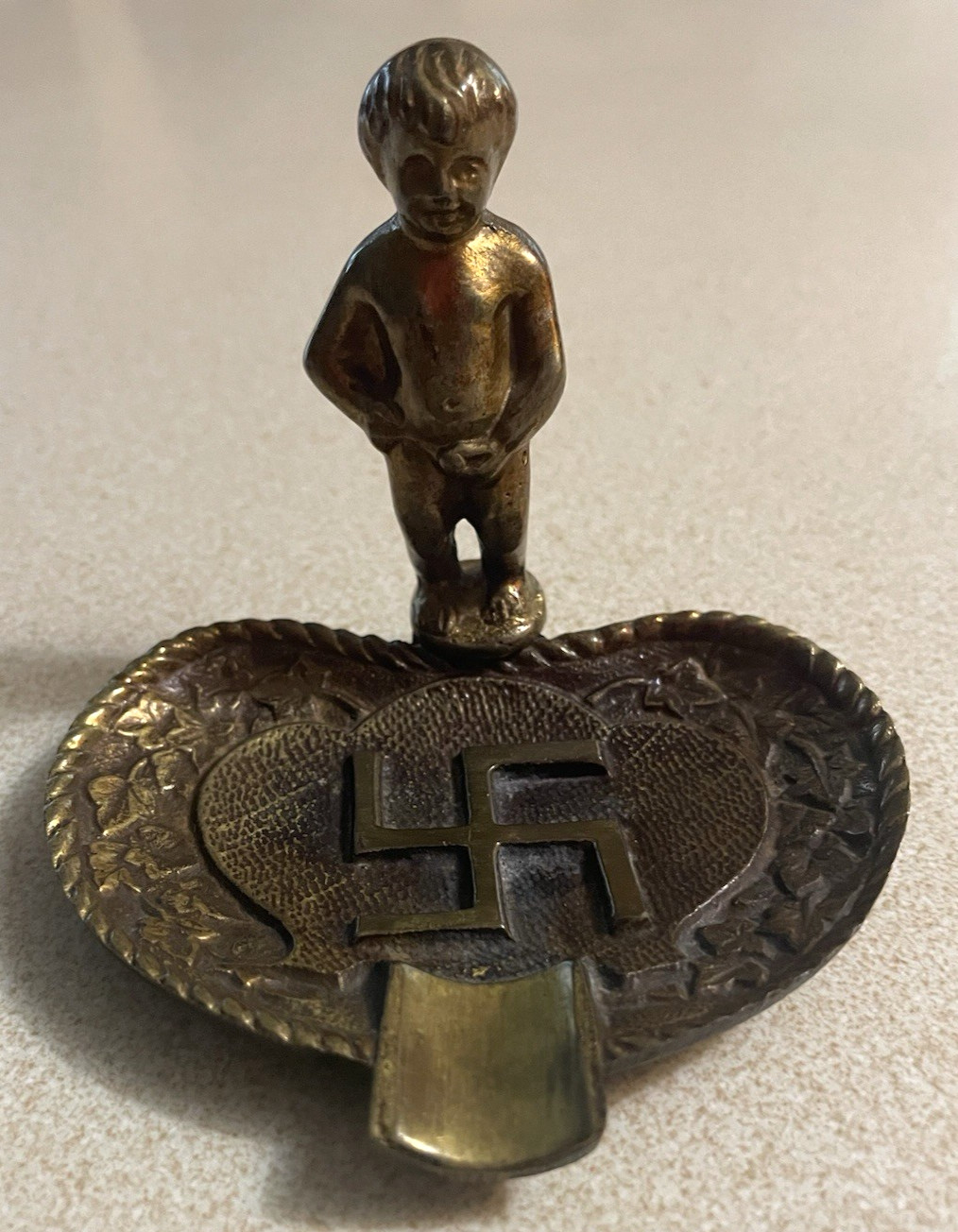 Vintage WWII Era Anti-Nazi Satirical Brass Ashtray Manneken Pis Style Exc. Cond.