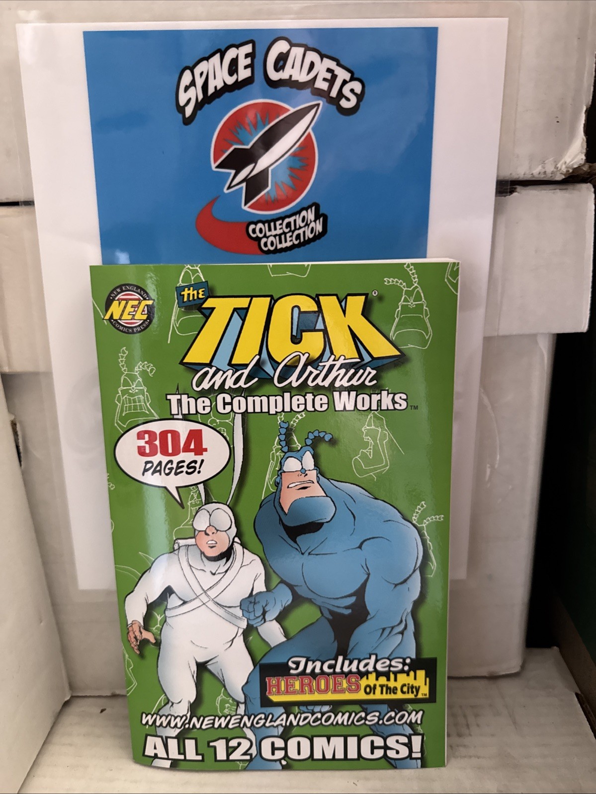 NEC The Tick And Arthur Complete Works 304 Pages GN Graphic Novel TPB New NEC The Tick And Arthur Complete Works 304 Pages GN Graphic Novel TPB New