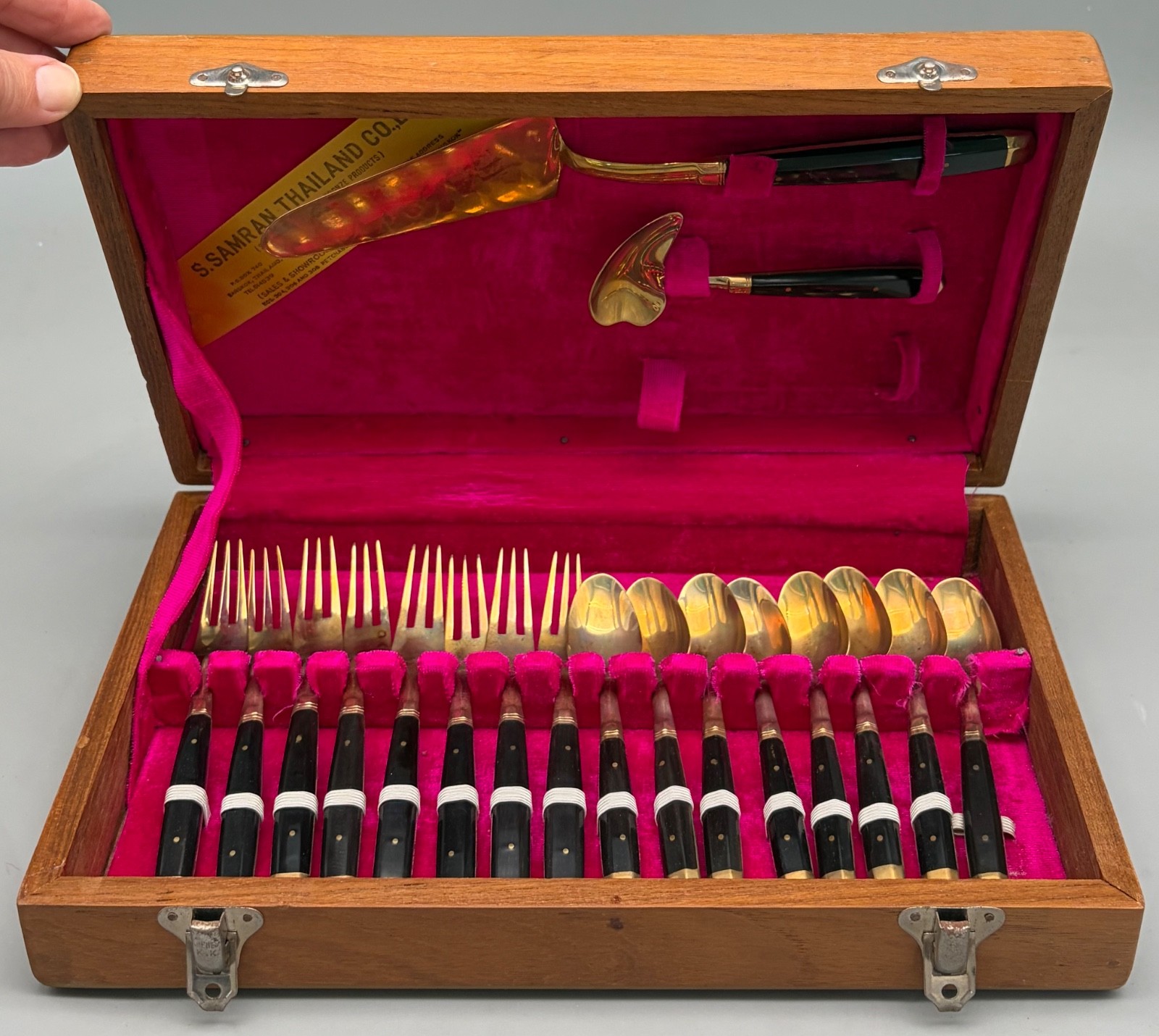 VTG S. Samran Thailand Bronze Brass 18 Pc Dessert Flatware Set Case Mid Century VTG S. Samran Thailand Bronze Brass 18 Pc Dessert Flatware Set Case Mid Century