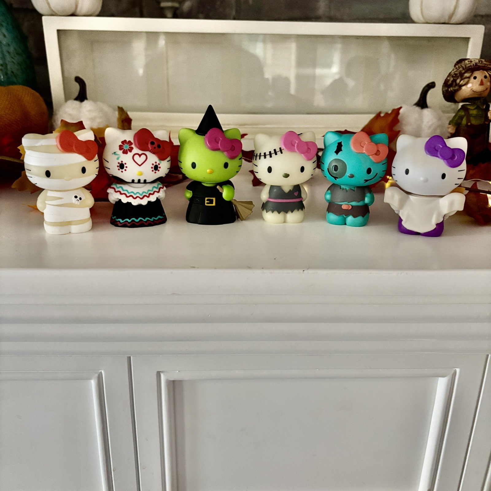 Funko Mystery Minis 2013 Hello Kitty Halloween Sanrio Lot - Rare Vaulted glow Funko Mystery Minis 2013 Hello Kitty Halloween Sanrio Lot - Rare Vaulted glow