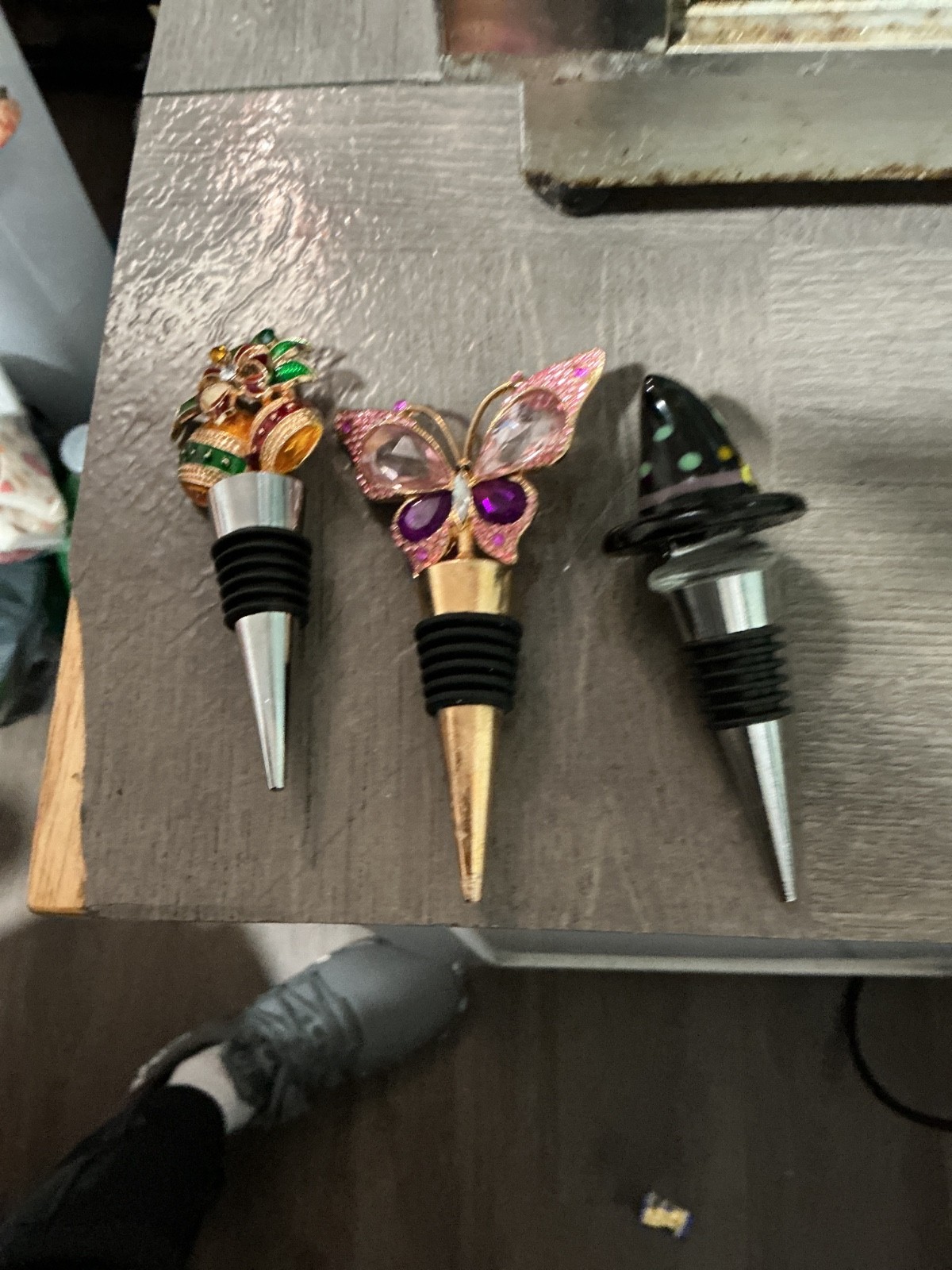 3 wine toppers 3 wine toppers