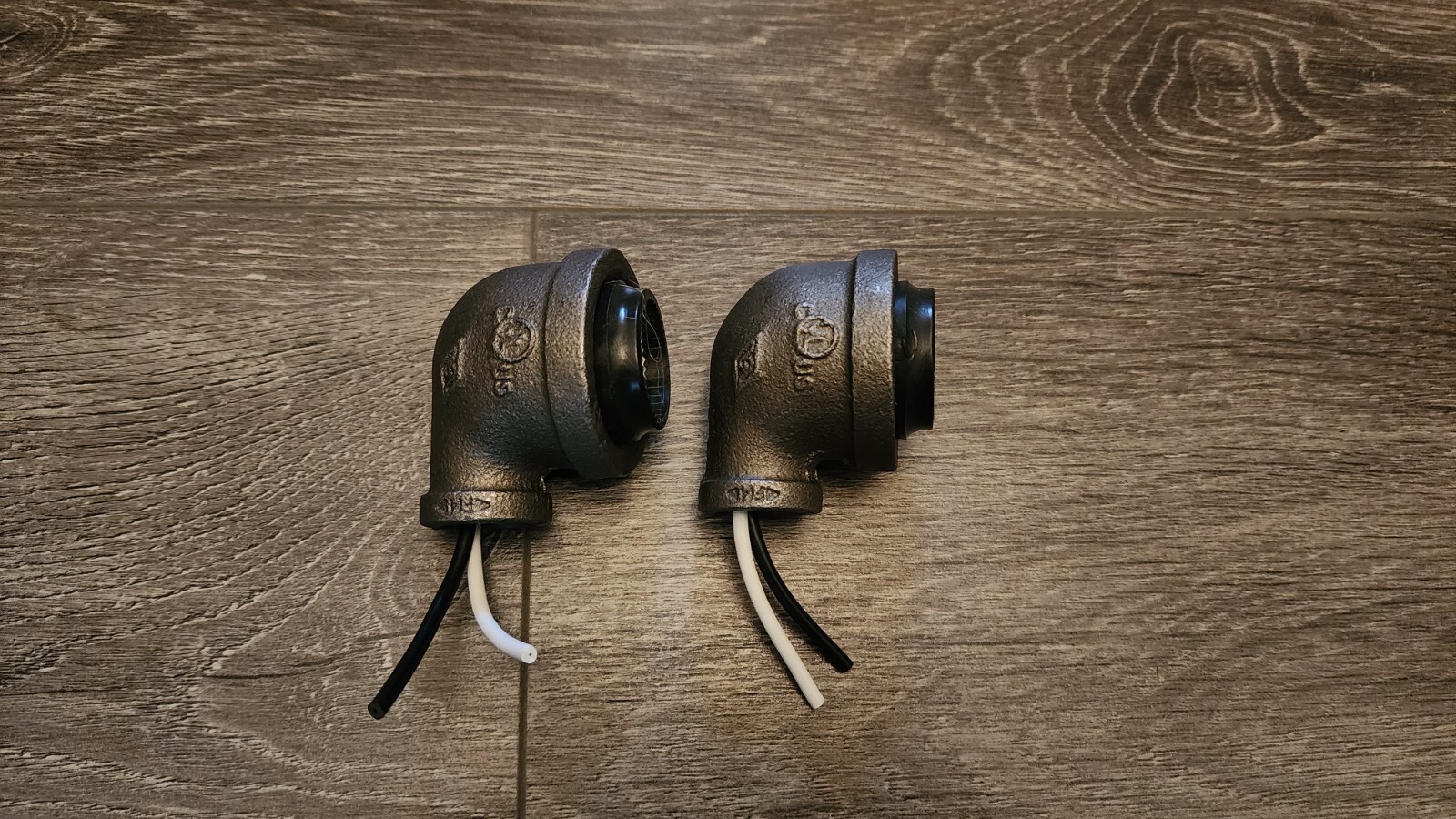 2 Industrial Pipe/Iron Elbow Lamp/Light Socket 1-1/4"X1/2 
