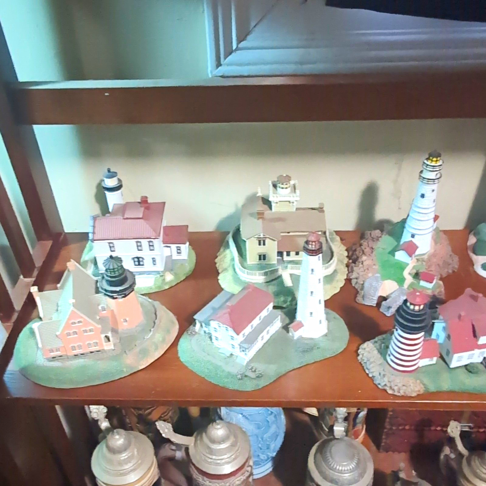 Danbury Mint Complete Set Of 8 Historic American Lighthouses Vintage 1990s Danbury Mint Complete Set Of 8 Historic American Lighthouses Vintage 1990s