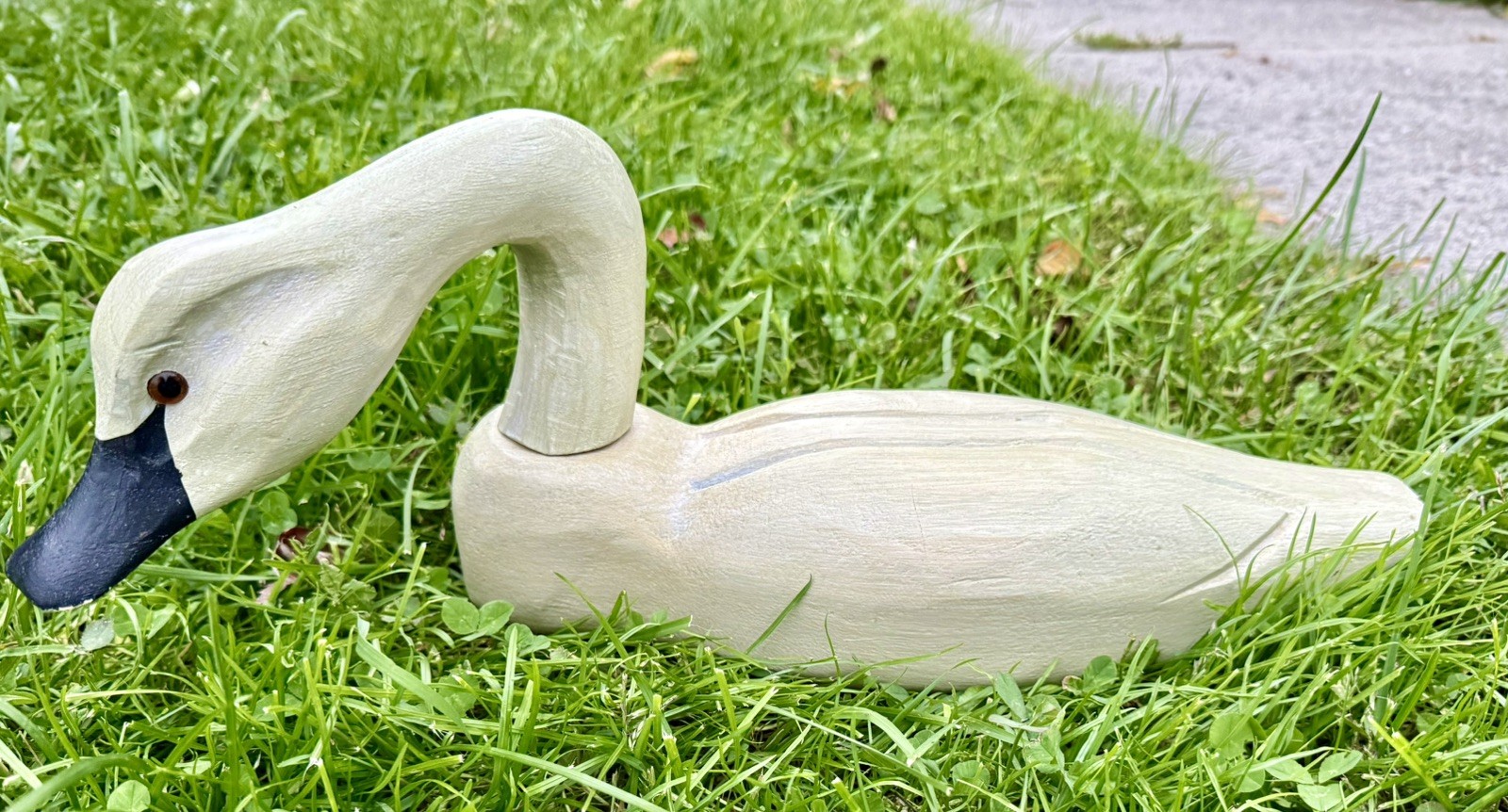 Vintage Hand-carved Wooden Swan Decoy Swivel Head Folk Art Sculpture Decoy Bird