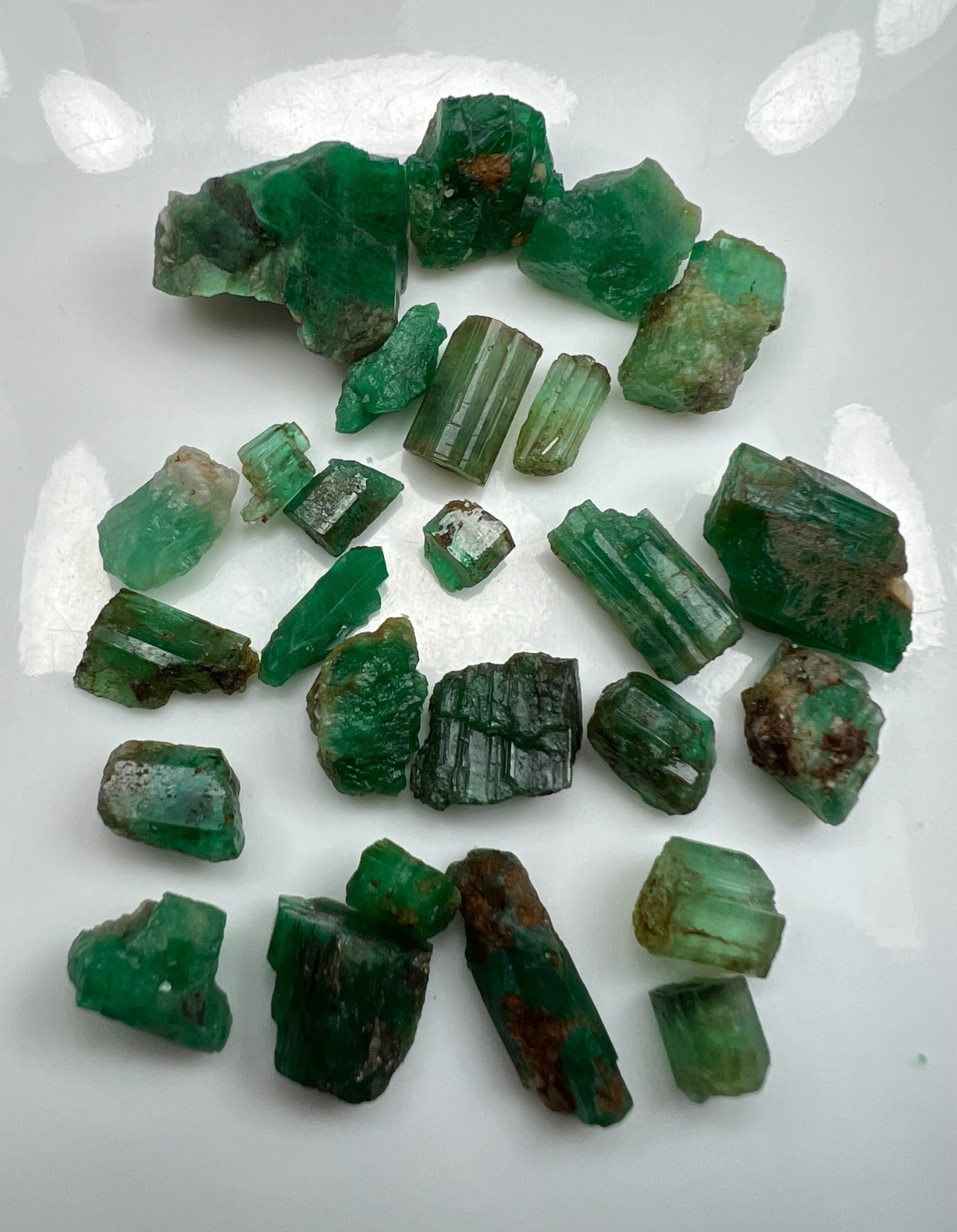 Panjshir Emerald Rough _76 Ct Natural Untreated Afghanistan Collector Gemstone