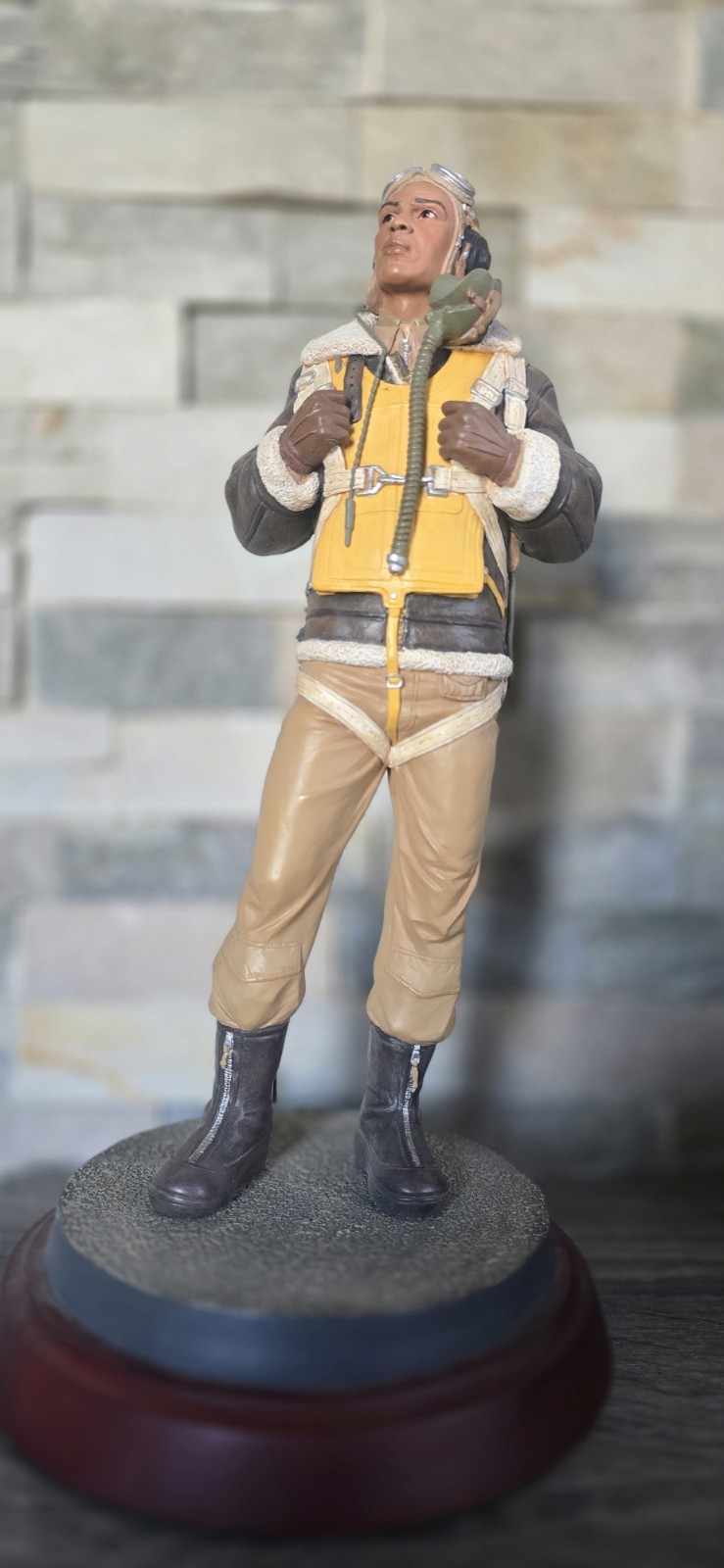 Collectible Lenox "The Tuskegee Airmen Numbered 895 Of 1500. Collectible Lenox "The Tuskegee Airmen Numbered 895 Of 1500.