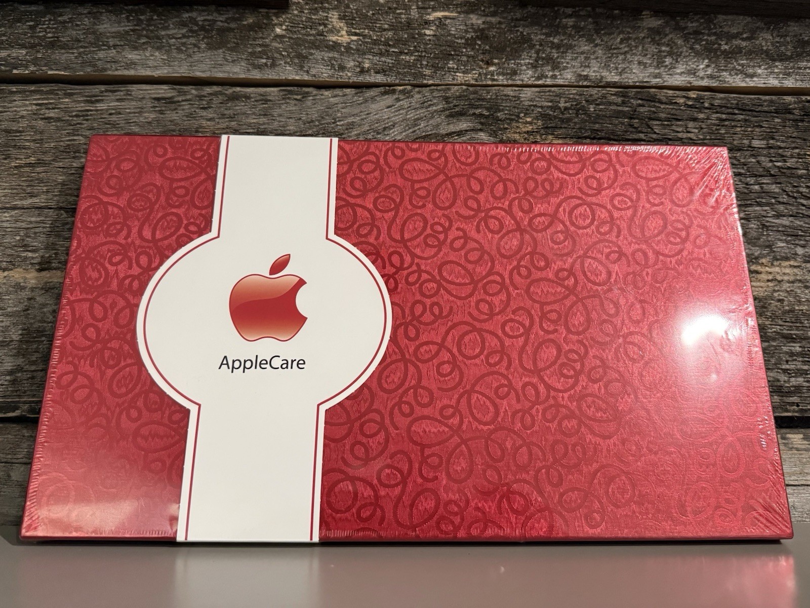 Vintage Apple Applecare Branded Sealed Gift Box With Chocolates. Vintage Apple Applecare Branded Sealed Gift Box With Chocolates.