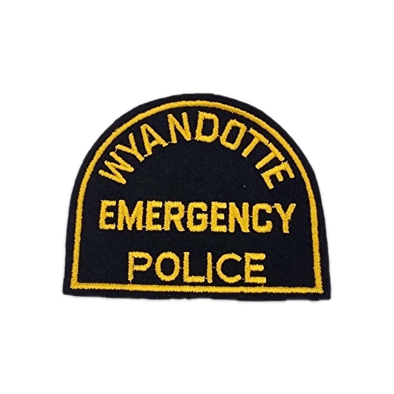 WYANDOTTE EMERGENCY POLICE SHOULDER PATCH CHEESECLOTH MICHIGAN WYANDOTTE EMERGENCY POLICE SHOULDER PATCH CHEESECLOTH MICHIGAN