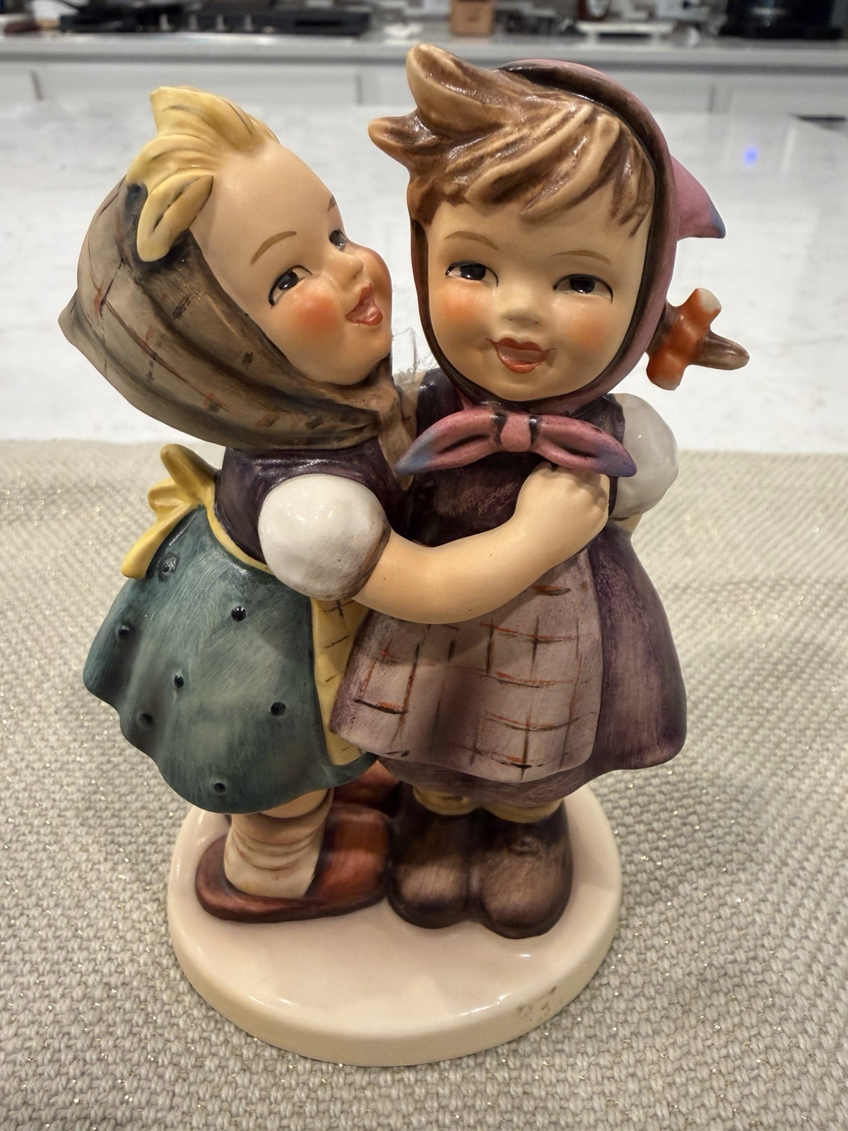 Vintage Goebel Hummel "Telling Her Secret" #196/0 Figurine 5.25" TM6 W. Germany