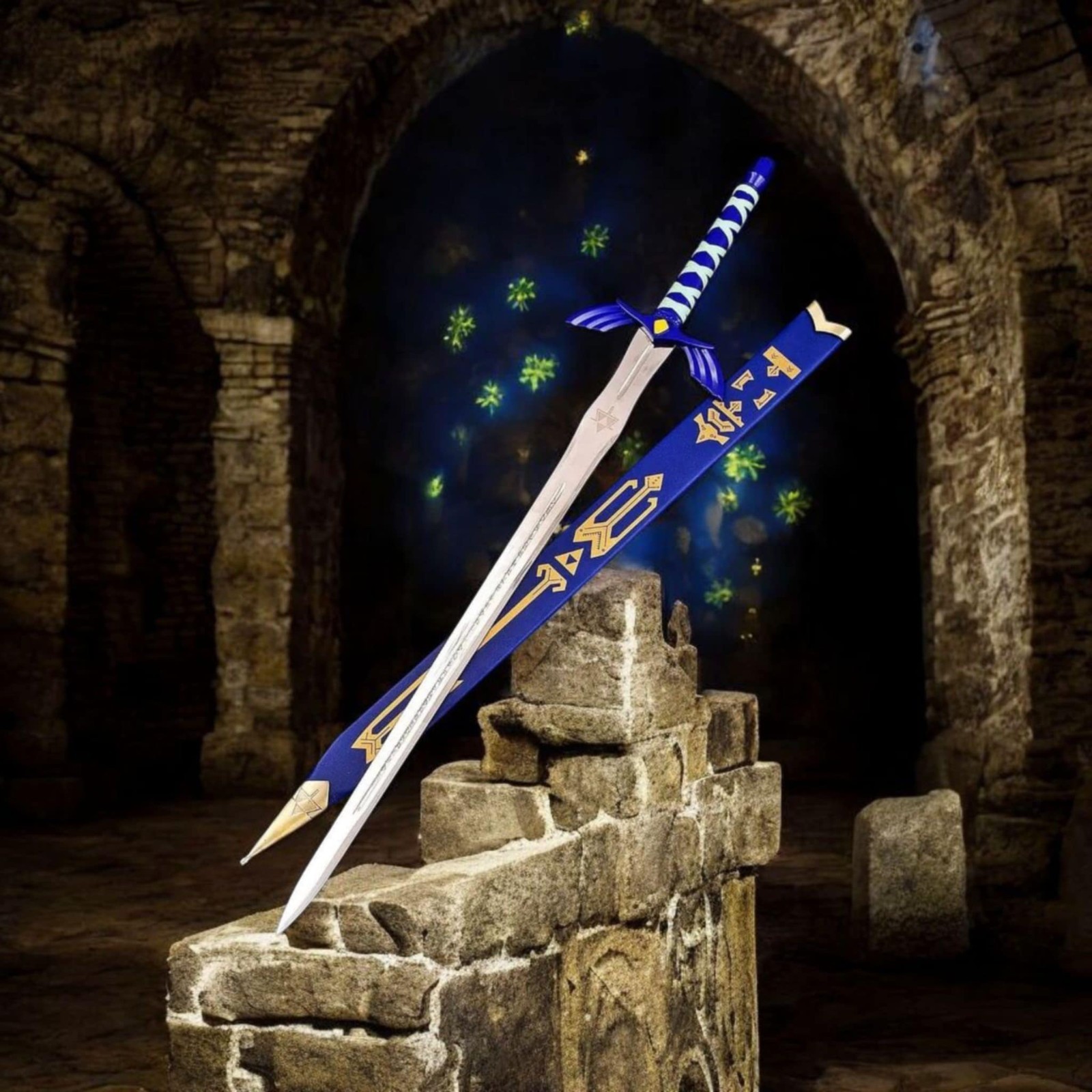 HANDMADE LEGEND OF ZELDA REPLICA SKYWARD MASTER SWORD WITH SCABBARD COSPLAY SWOR HANDMADE LEGEND OF ZELDA REPLICA SKYWARD MASTER SWORD WITH SCABBARD COSPLAY SWOR