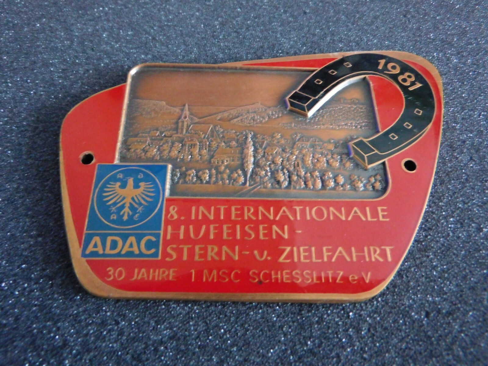 Vintage 1981 ADAC Hufeisen International Zielfahrt Car Grille Badge Vintage 1981 ADAC Hufeisen International Zielfahrt Car Grille Badge