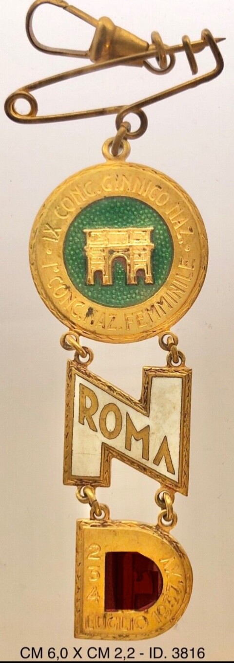 ROMA A.XV° 1937 I° CONCORSO GINNICO NAZIONALE FEMMINILE DISTINTIVO IX° CONCORSO ROMA A.XV° 1937 I° CONCORSO GINNICO NAZIONALE FEMMINILE DISTINTIVO IX° CONCORSO