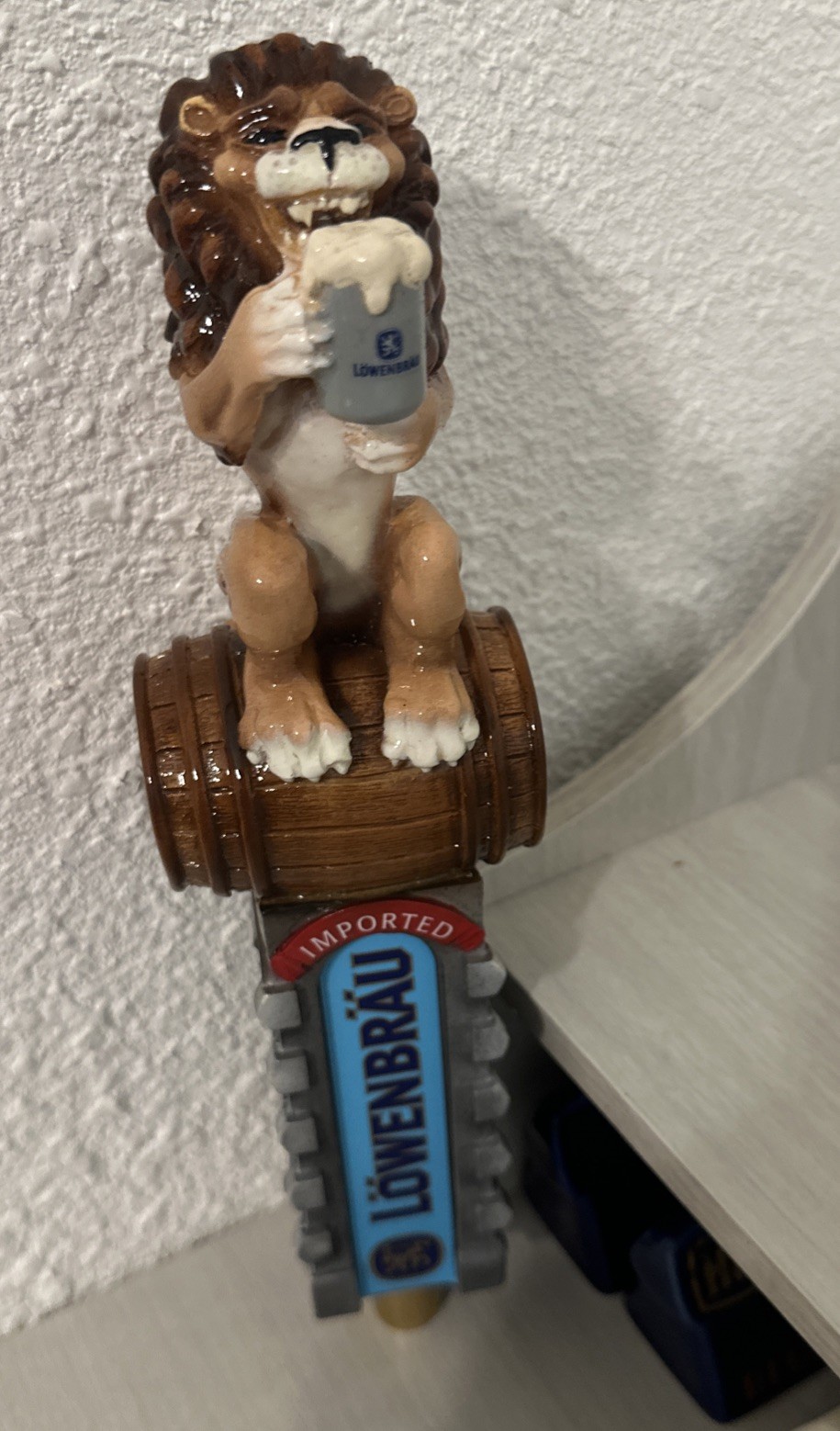 Lowenbrau Beer Tap Handle Lion Drinking NEW excellent bar collectible Lowenbrau Beer Tap Handle Lion Drinking NEW excellent bar collectible
