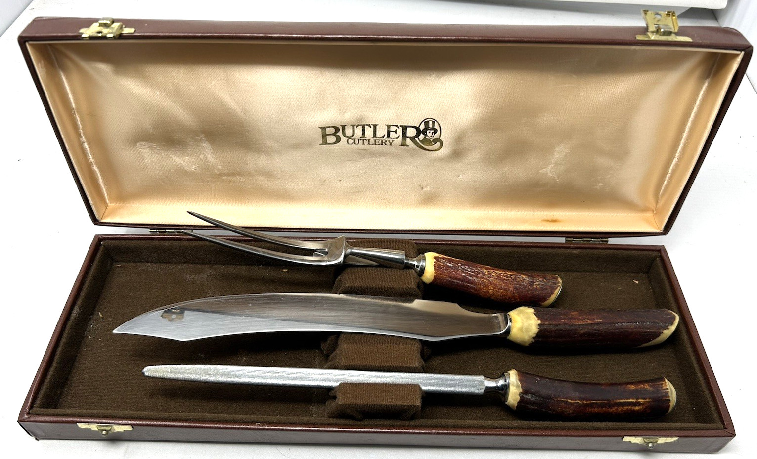George Butler & Co Sheffield England Vintage Carving Set in Case George Butler & Co Sheffield England Vintage Carving Set in Case