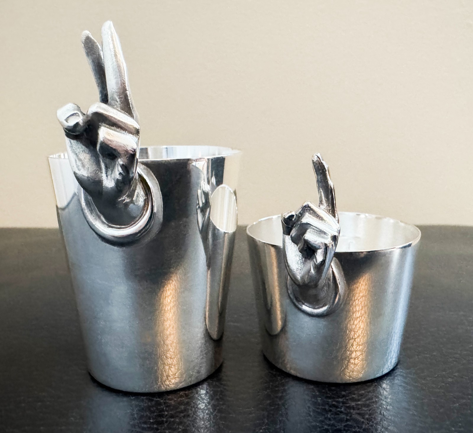 RARE FLAWLESS MCM NAPIER SILVERPLATE ONE & TWO FINGER JIGGER SET C 1948 RARE FLAWLESS MCM NAPIER SILVERPLATE ONE & TWO FINGER JIGGER SET C 1948