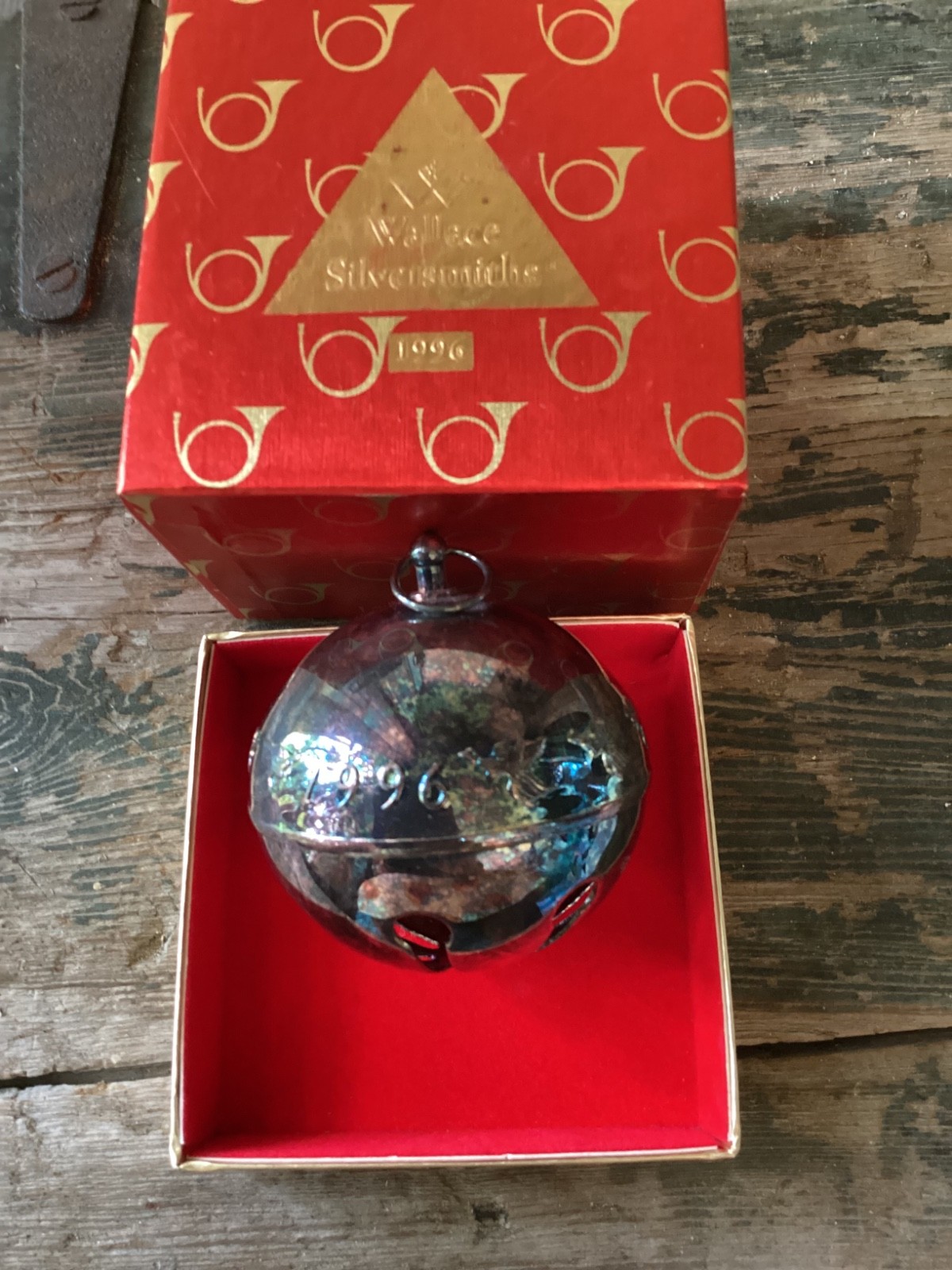Wallace Silversmiths 1996 Annual Silver Plate Sleigh Bell Ornament with Box