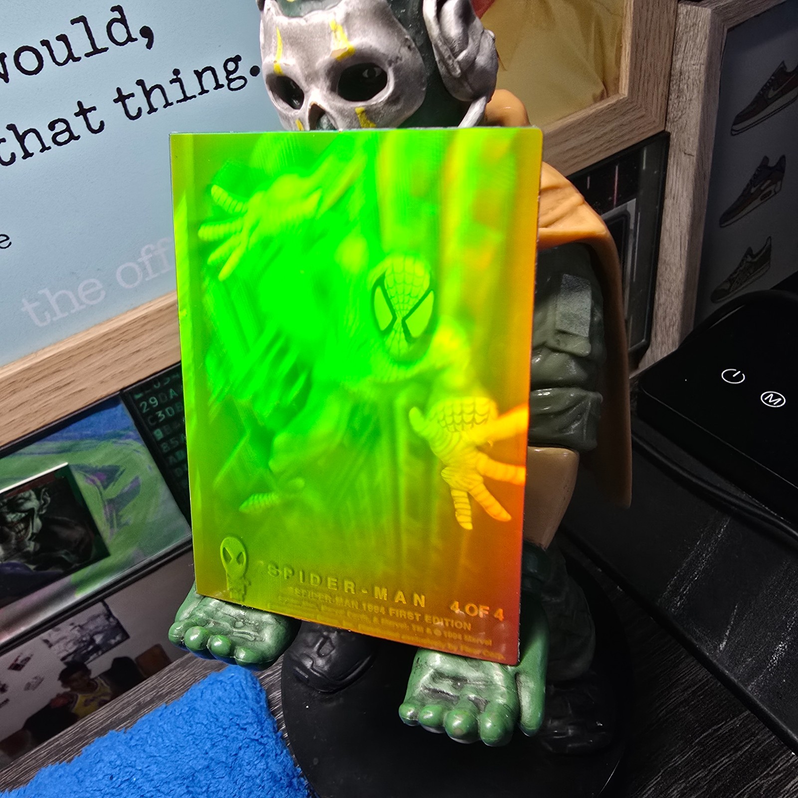 1994 Fleer Amazing Spider-Man Hologram 4 of 4 First Edition Beautiful 1994 Fleer Amazing Spider-Man Hologram 4 of 4 First Edition Beautiful