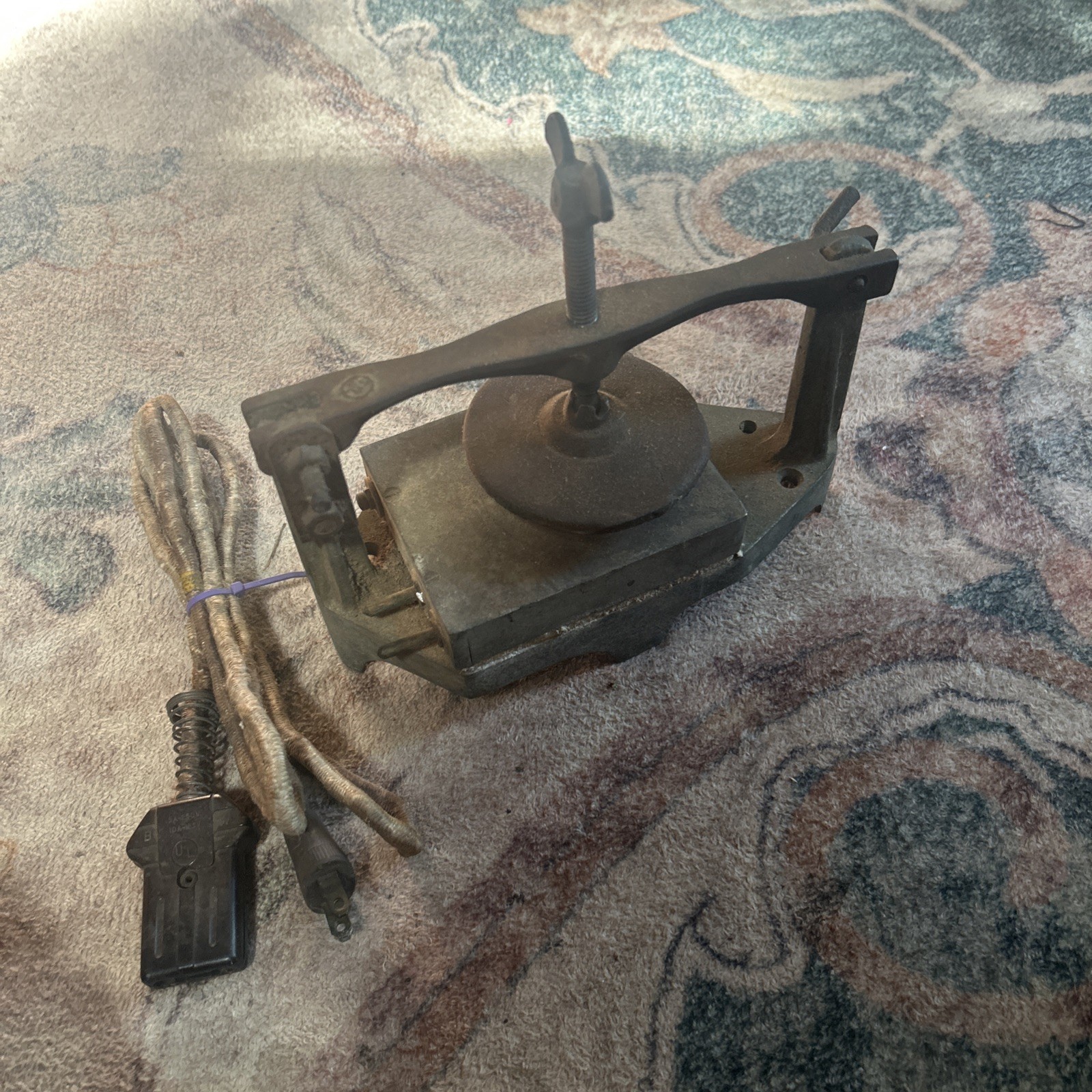 Antique Vintage Heat Press Plug Included Untested
