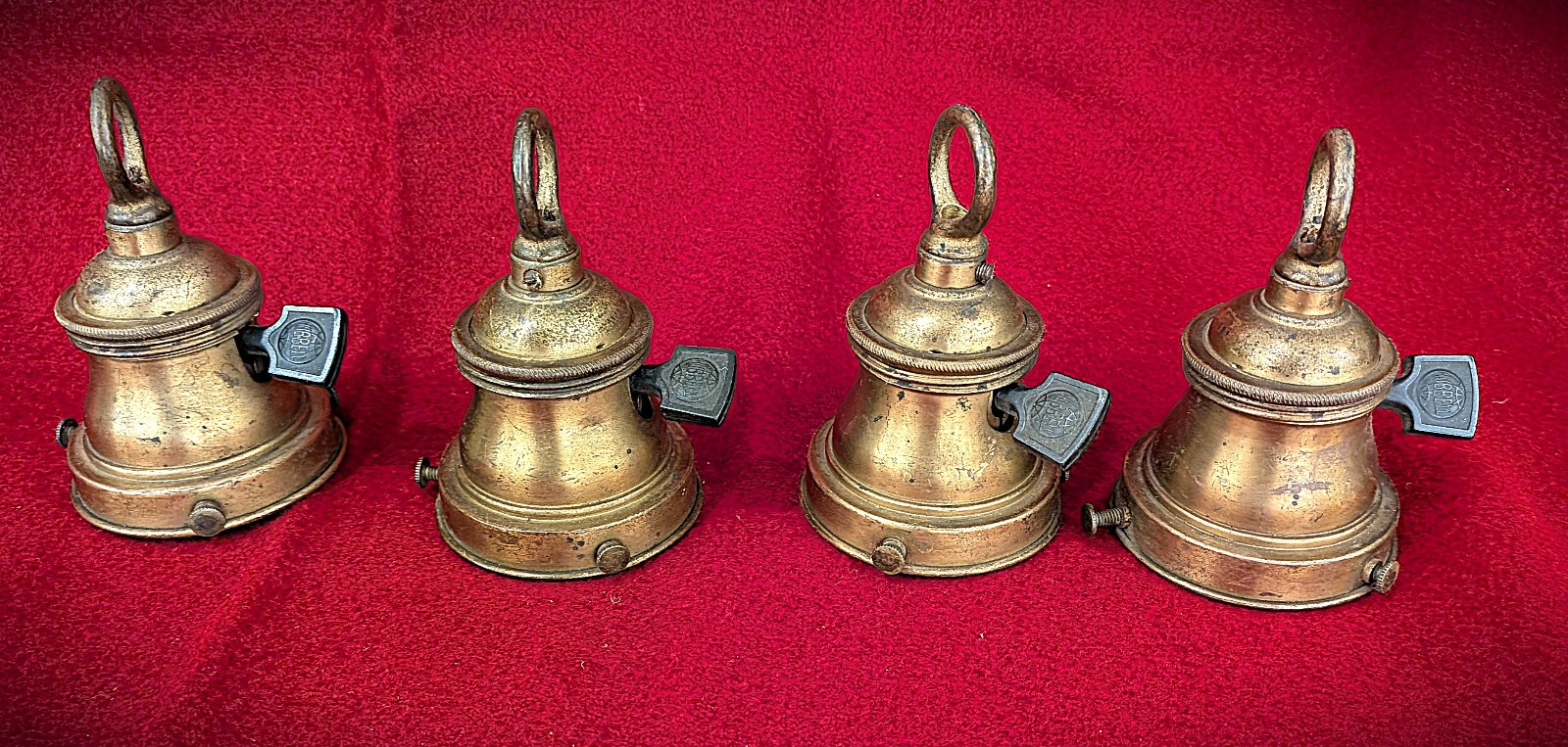 Antique Set of 4 Hubbell Lamp Socket with Customized Hubbell shade holders 2.25" Antique Set of 4 Hubbell Lamp Socket with Customized Hubbell shade holders 2.25"