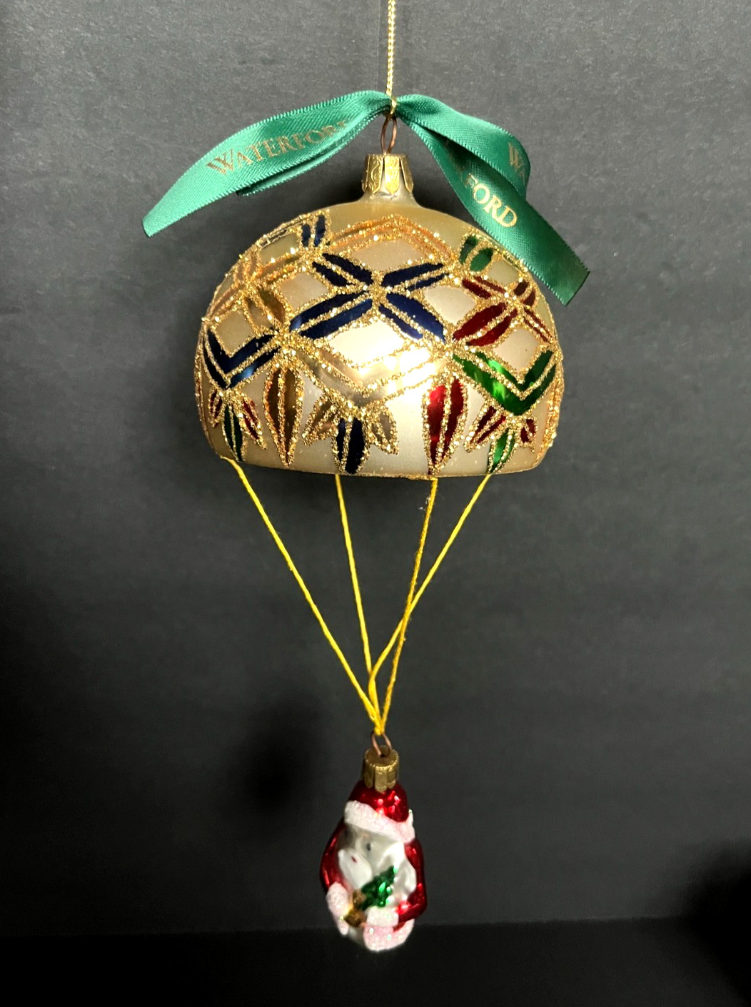 Waterford Holiday Heirloom blown glass ornament Santa's Balloon Ride Poland Waterford Holiday Heirloom blown glass ornament Santa's Balloon Ride Poland
