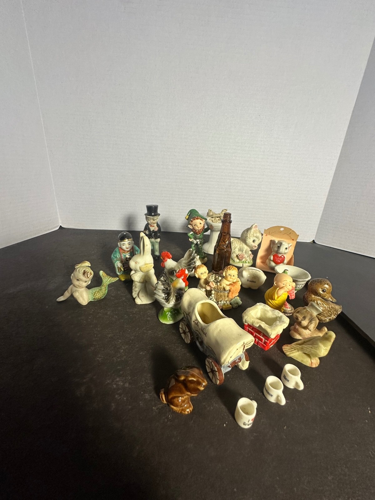 Vintage 25pc Miniature Figurine Lot Ceramic Porcelain Animals People Decor Vintage 25pc Miniature Figurine Lot Ceramic Porcelain Animals People Decor