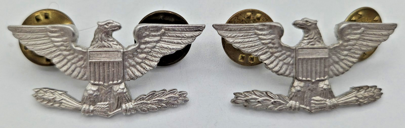 Vintage US ARMY COLONEL Eagle Insignia Rank 1/20 SILVER FILLED Vanguard PIN SET Vintage US ARMY COLONEL Eagle Insignia Rank 1/20 SILVER FILLED Vanguard PIN SET