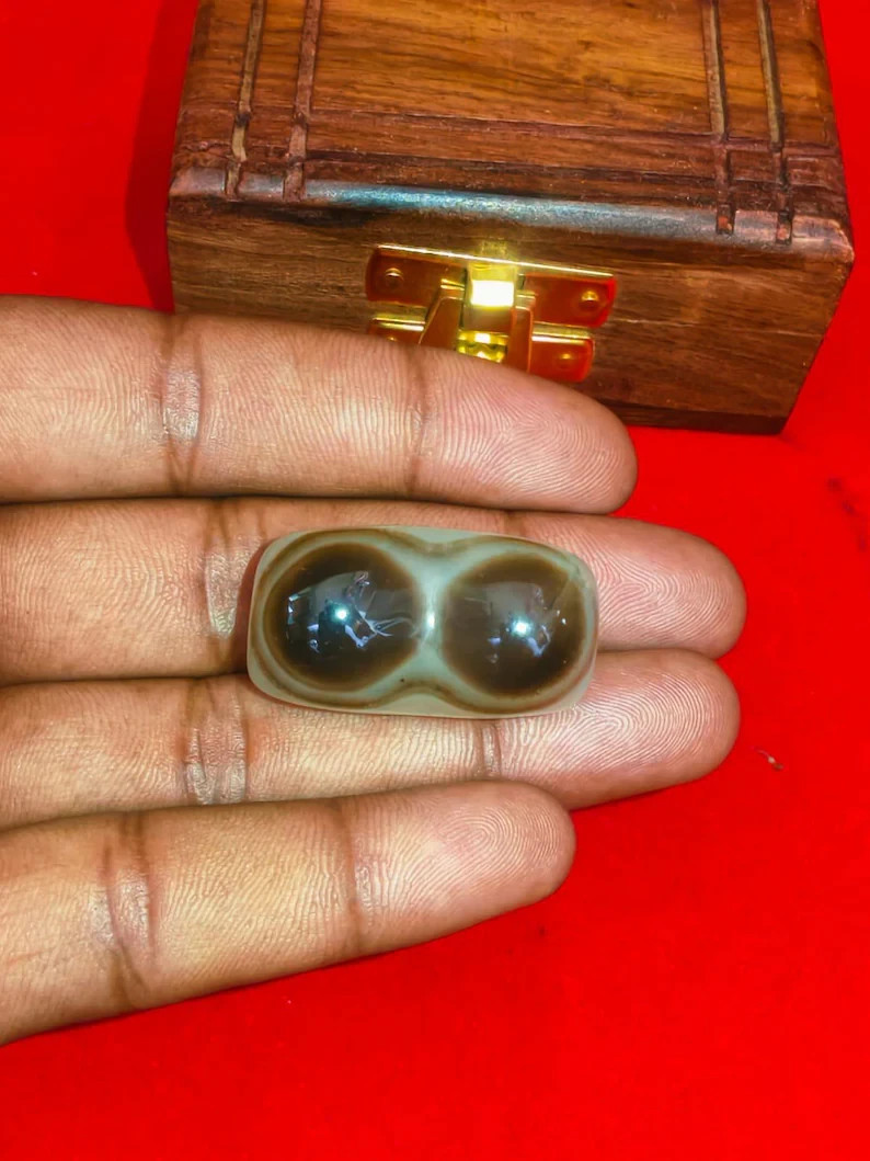 Aghori Made Most Powerful VASHIKARAN - Love ATTRACTION HYPNOTISM Eye Rare Aghori Made Most Powerful VASHIKARAN - Love ATTRACTION HYPNOTISM Eye Rare