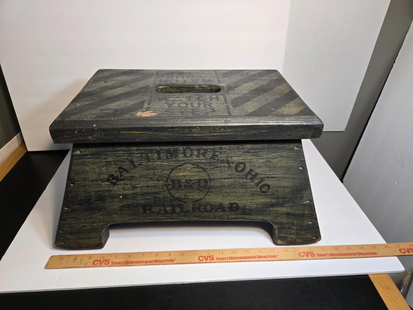 Vintage Baltimore & Ohio B & O Railroad Wood Step Stool Vintage Baltimore & Ohio B & O Railroad Wood Step Stool