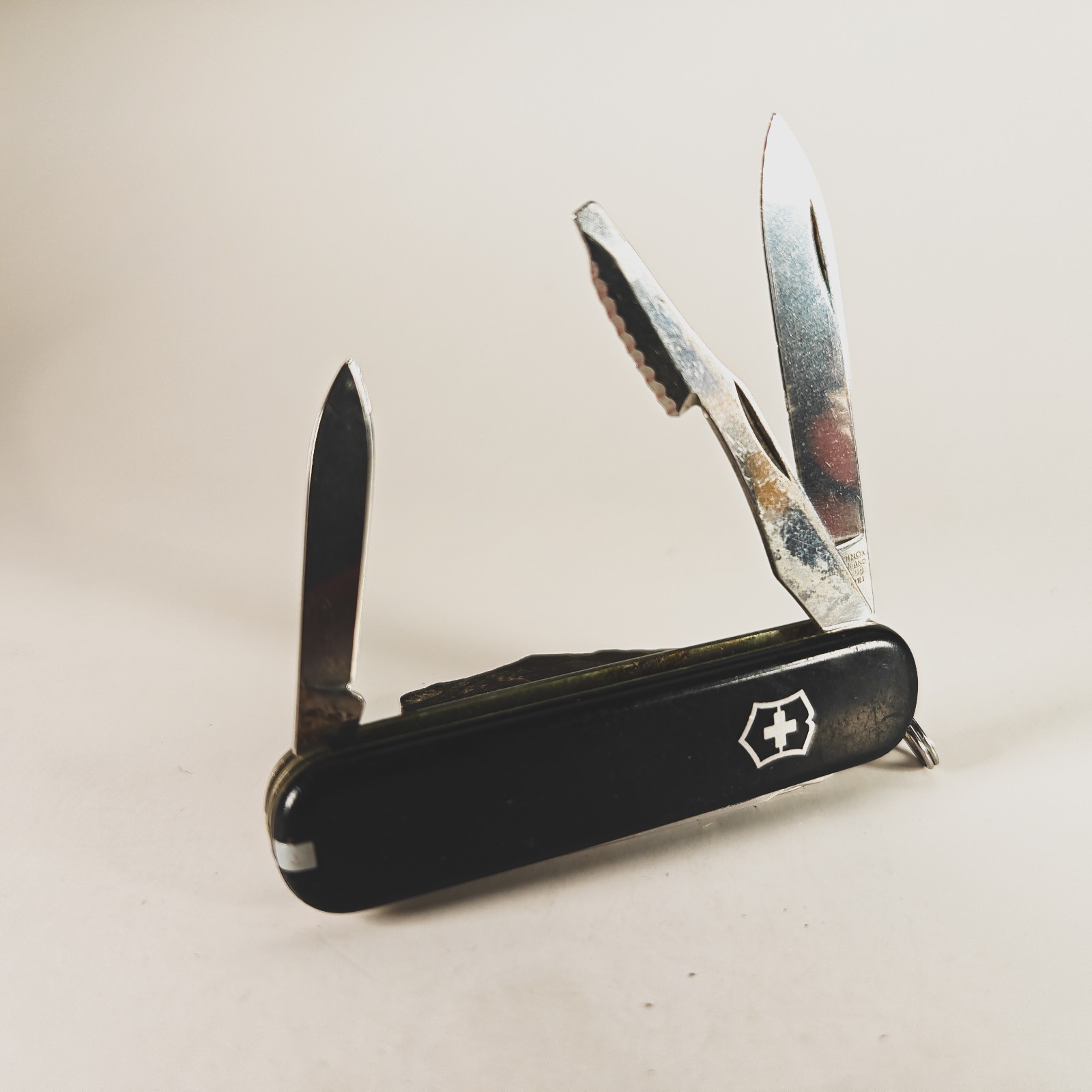 Victorinox Executive Swiss Army Knife 74mm Black Retired Rare Collectible Victorinox Executive Swiss Army Knife 74mm Black Retired Rare Collectible