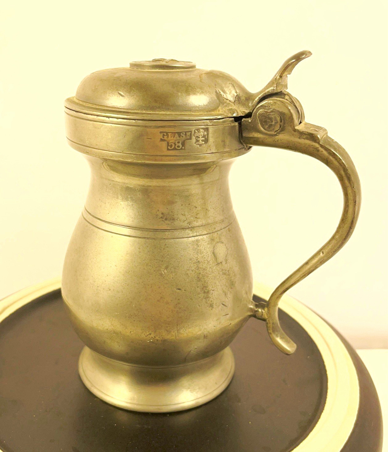 Antique 19th Scottish Pewter Imperial Pint Lidded Measure Glasgow Tavern Tankard Antique 19th Scottish Pewter Imperial Pint Lidded Measure Glasgow Tavern Tankard