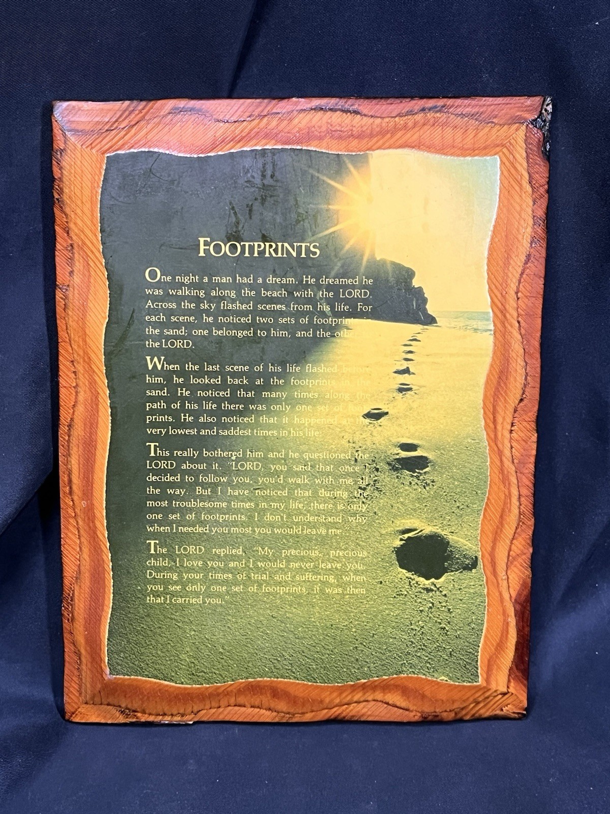 VINTAGE FOOTPRINTS POEM ON WOOD PLAQUE 8.5 X 6.5” VINTAGE FOOTPRINTS POEM ON WOOD PLAQUE 8.5 X 6.5”