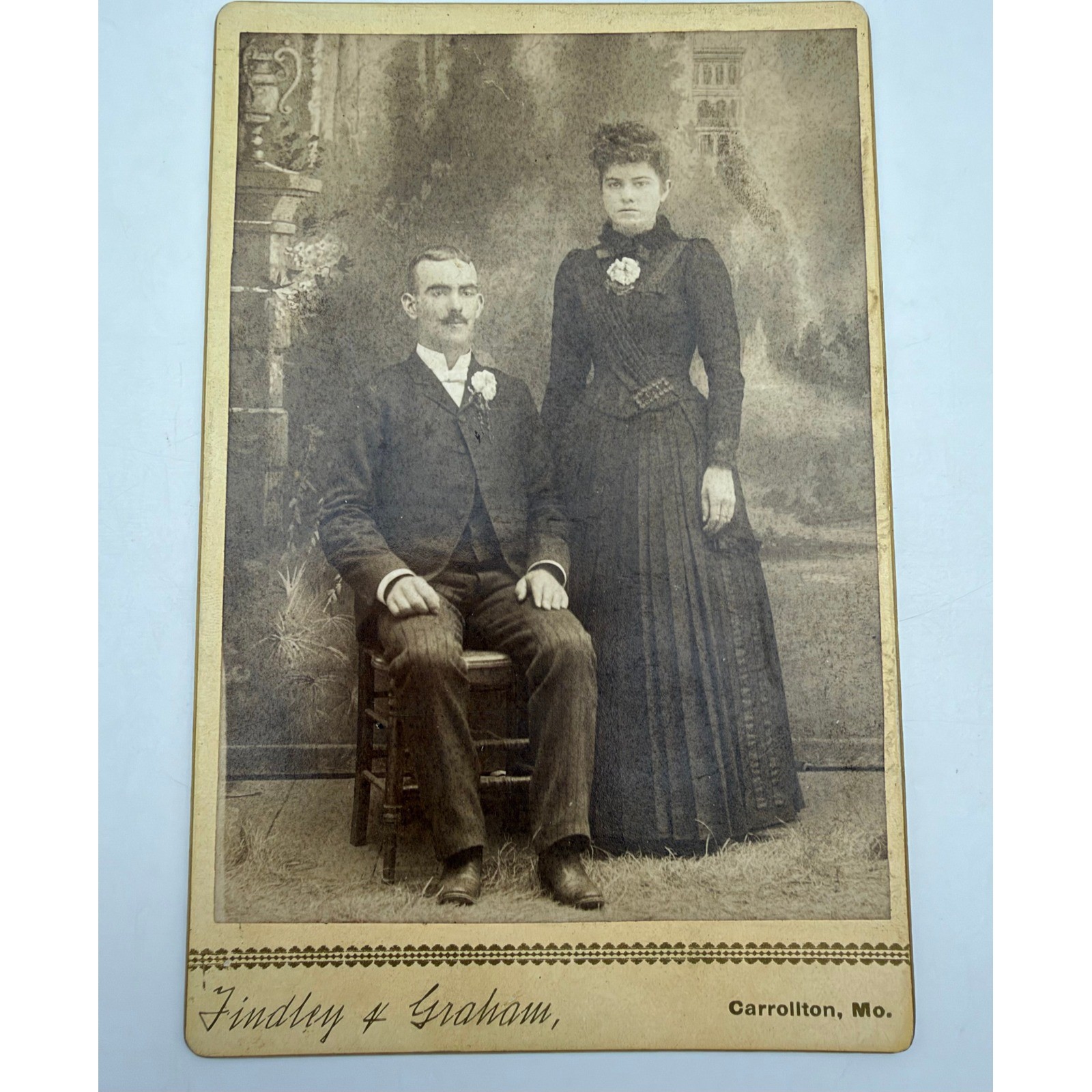 Antique 1890 Cabinet Card Photo Findley & Graham Carrollton MO Wampler Family