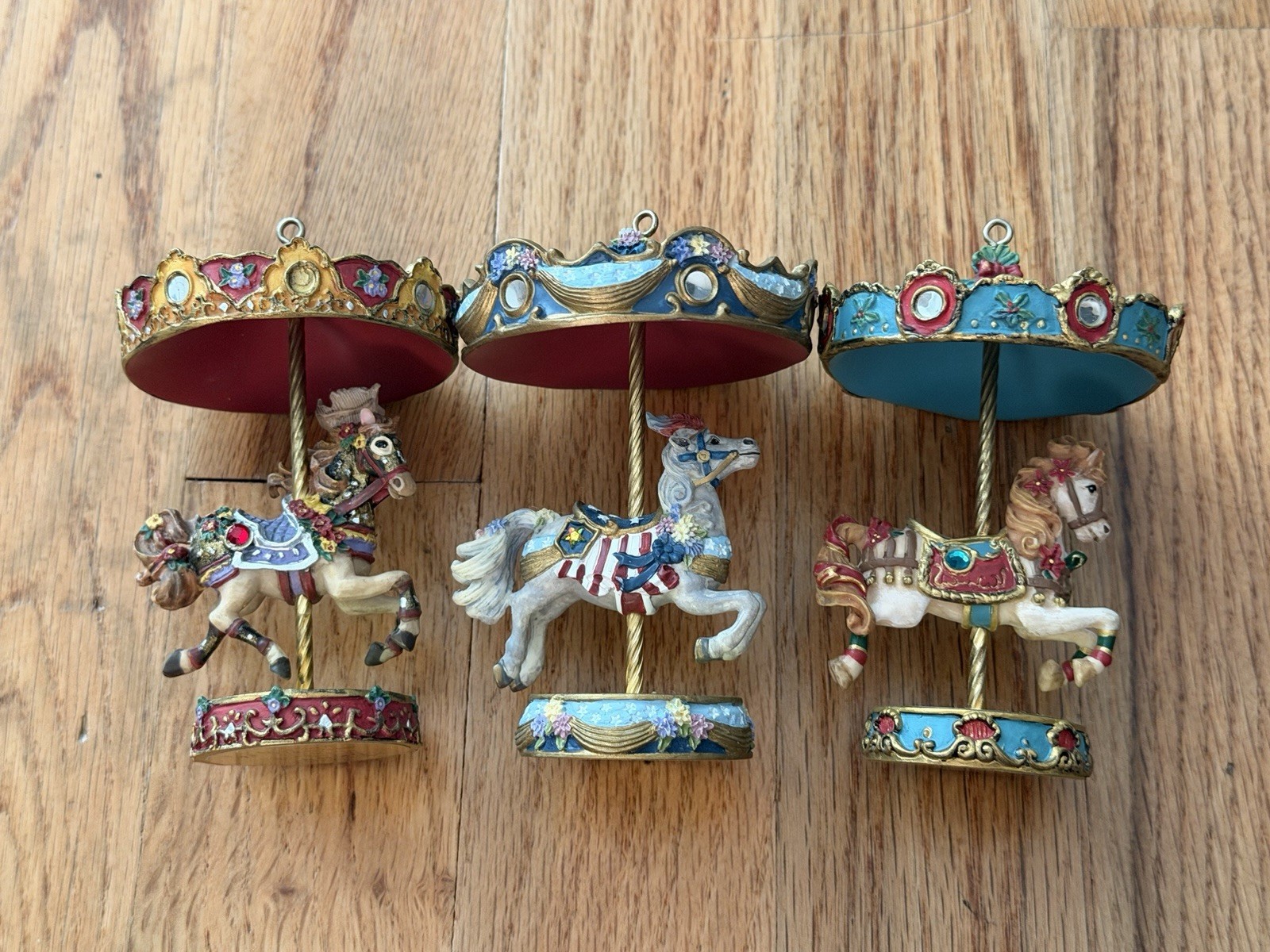 1999 Bradford Editions Carousels For All Seasons Carousel Horse Ornaments Set 1999 Bradford Editions Carousels For All Seasons Carousel Horse Ornaments Set
