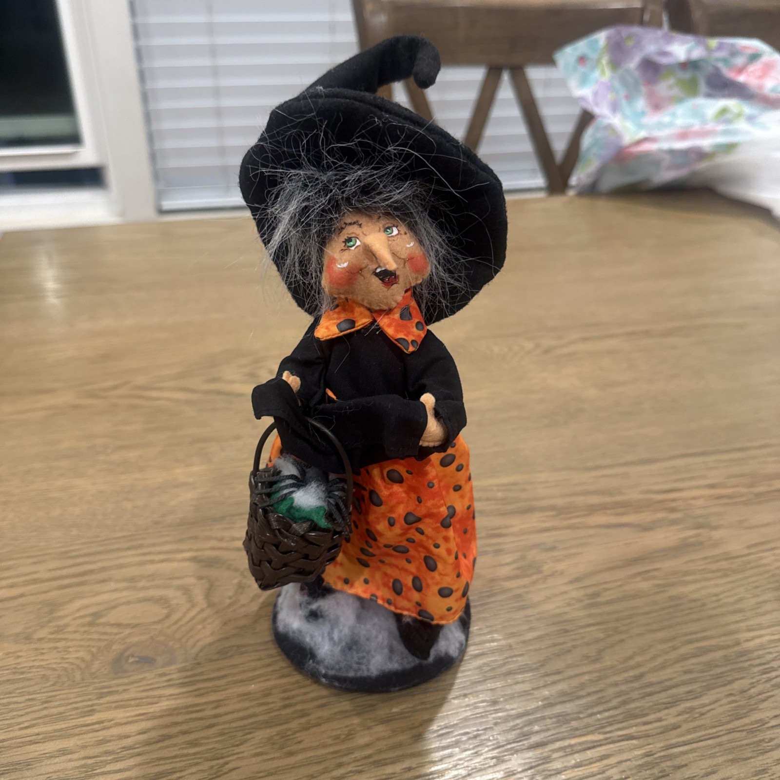 2015 Annalee Halloween 9 Inch Witch Doll Trick Or Treat Spider In Basket 2015 Annalee Halloween 9 Inch Witch Doll Trick Or Treat Spider In Basket