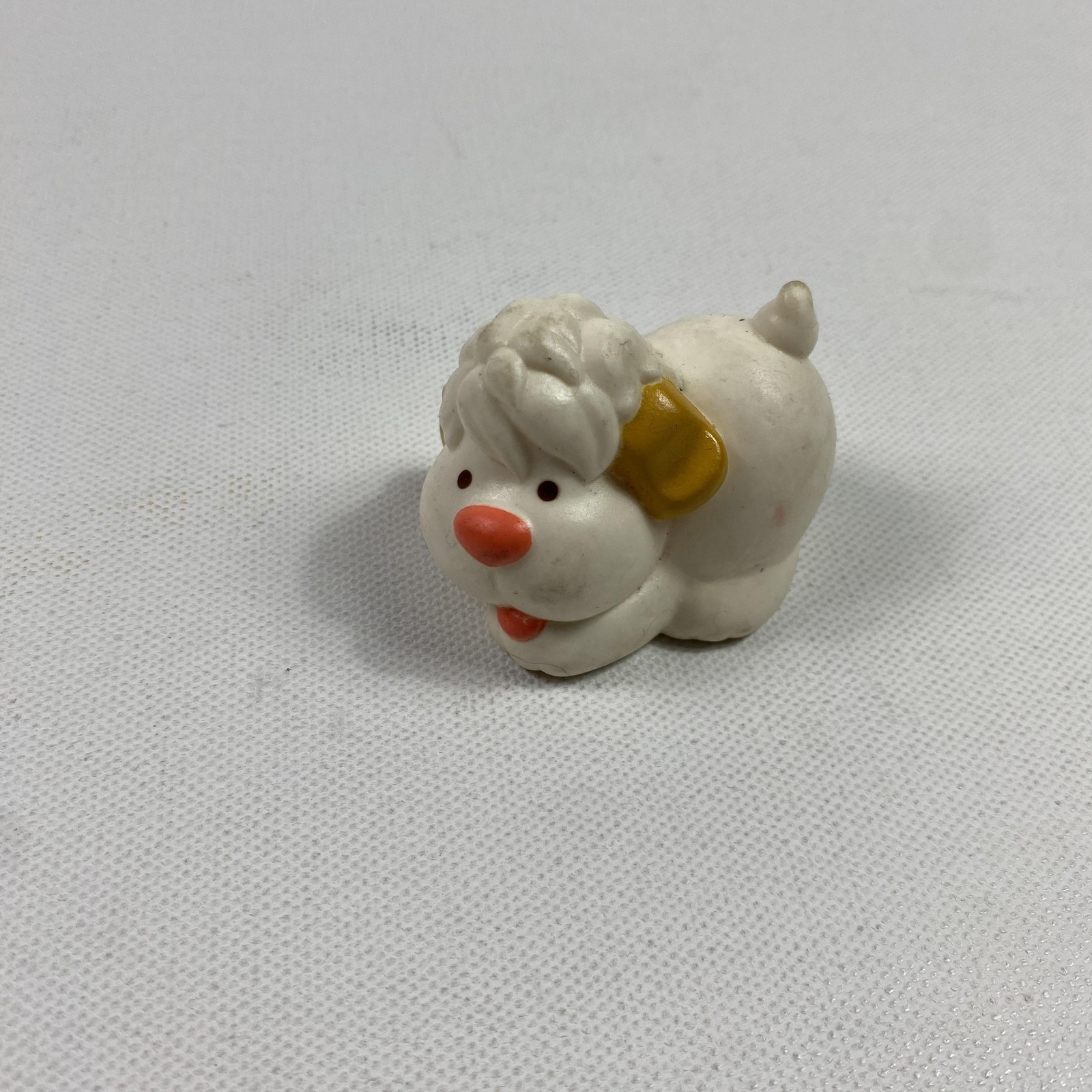 Vintage 1980s White Puppy Dog Figurine Strawberry Shortcake Japan AGC Vintage 1980s White Puppy Dog Figurine Strawberry Shortcake Japan AGC